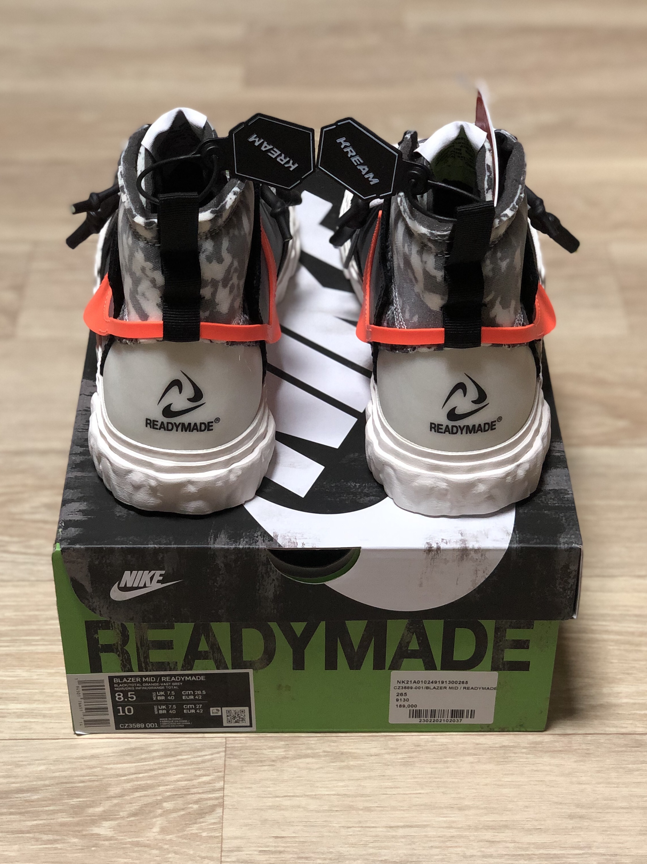 Nike x Readymade Blazer Mid Black 착용 스타일 - 4