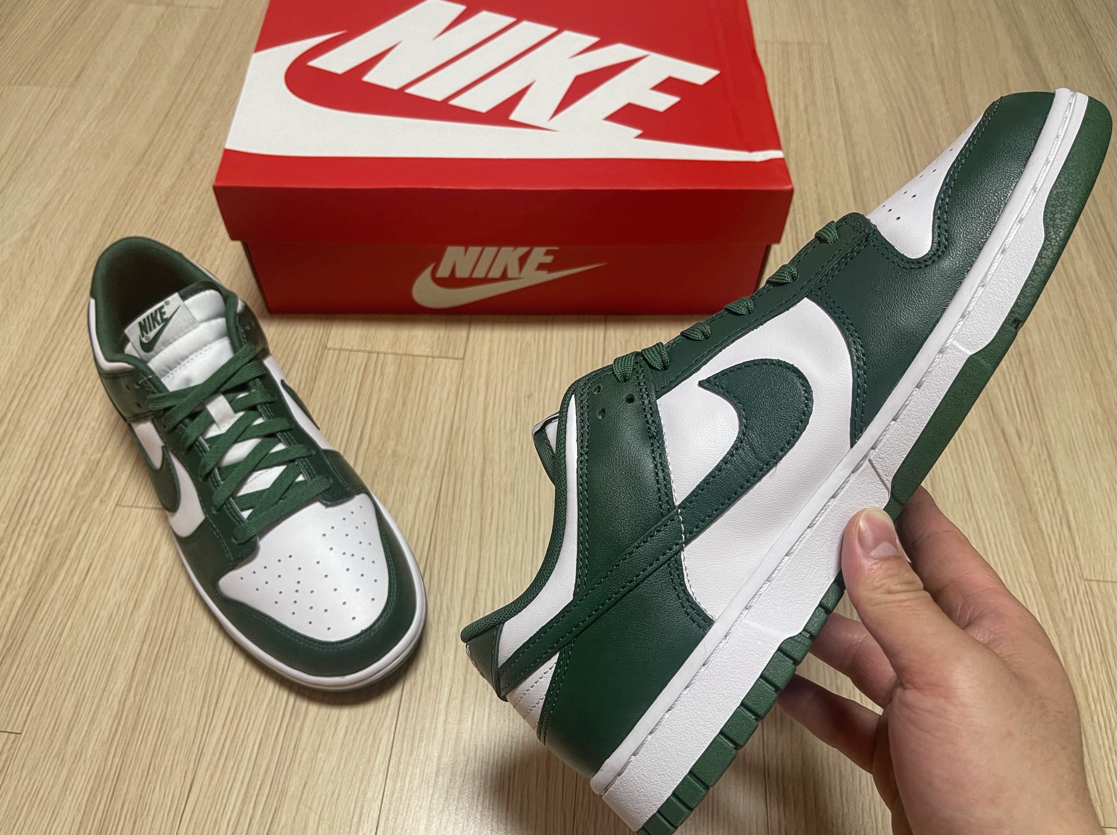 Nike Dunk Low Retro Varsity Green 착용 스타일 - 3