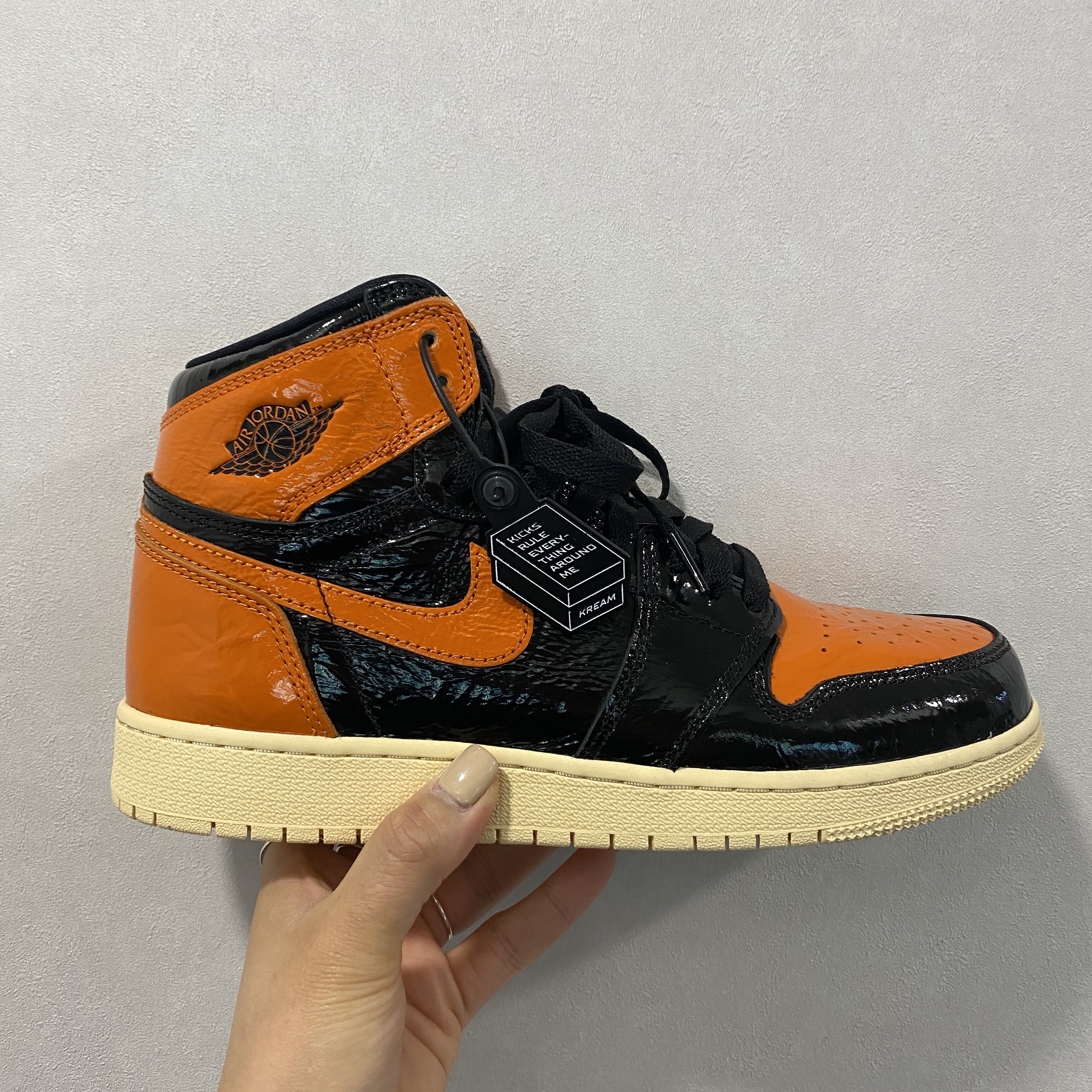(GS) Jordan 1 Retro High OG Shattered Backboard 3.0 착용 스타일 - 2