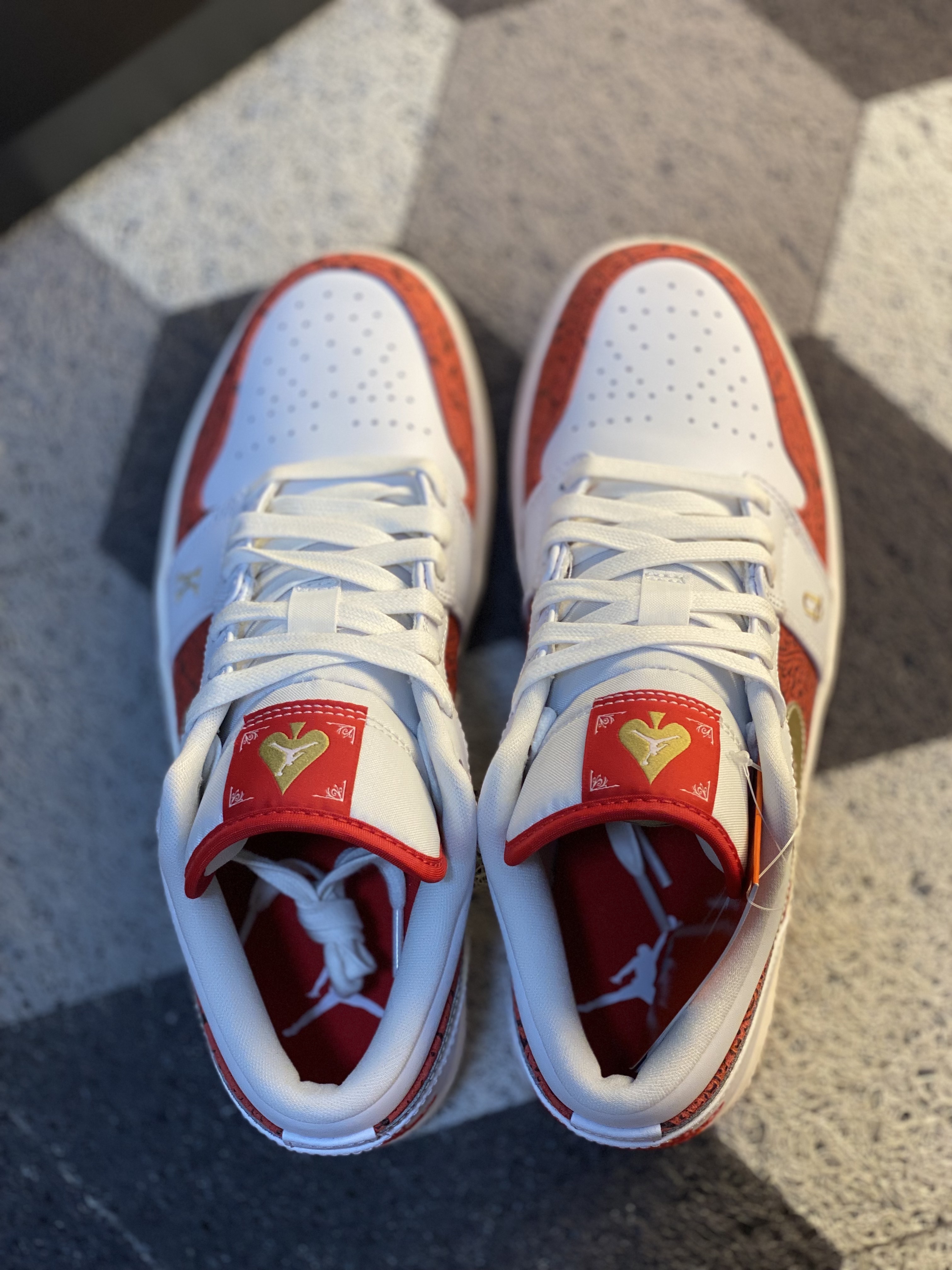 Jordan 1 Low SE Spades 착용 스타일 - 1