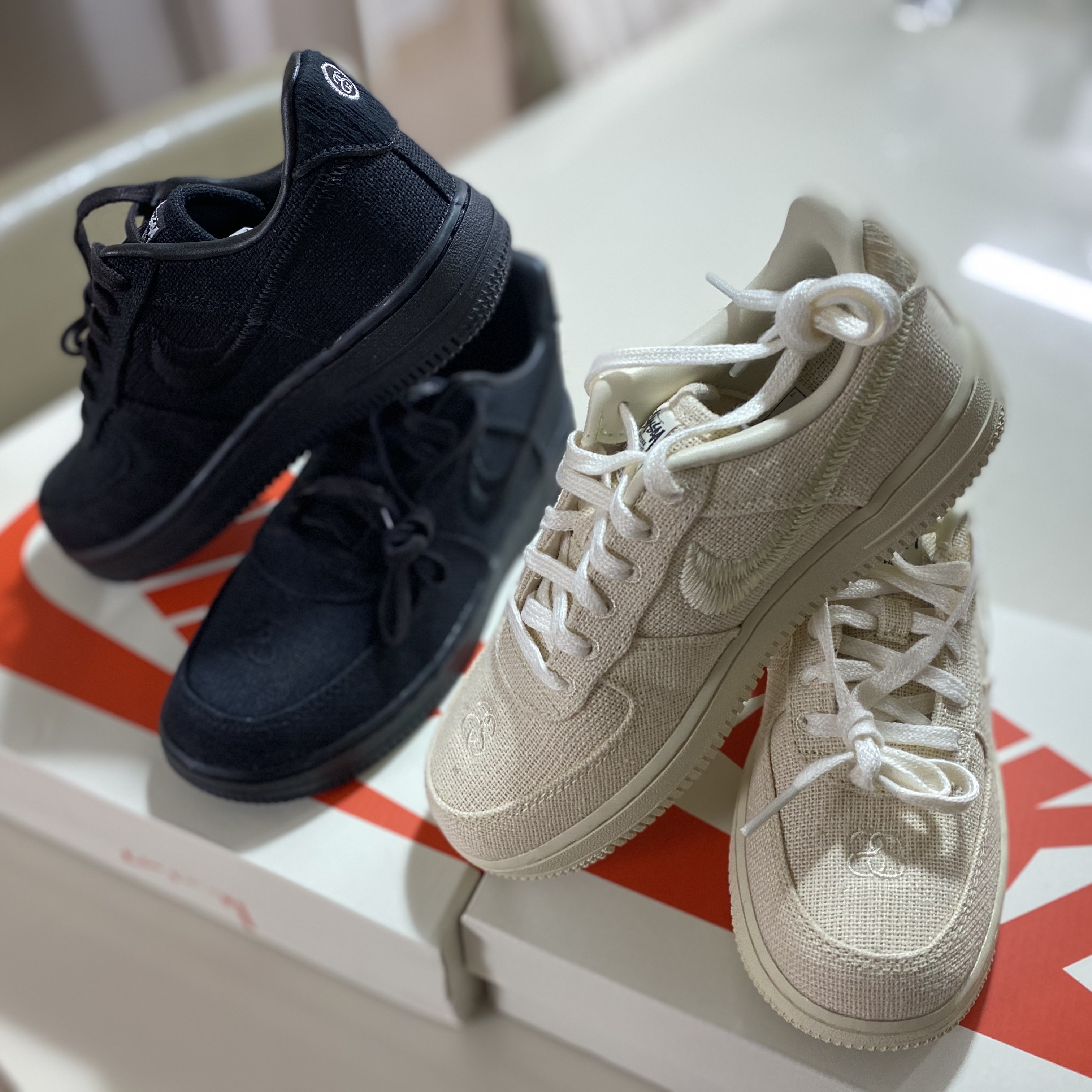 (PS) Nike x Stussy Force 1 Low Fossil, (PS) Nike x Stussy Force 1 Low Triple Black 착용 스타일