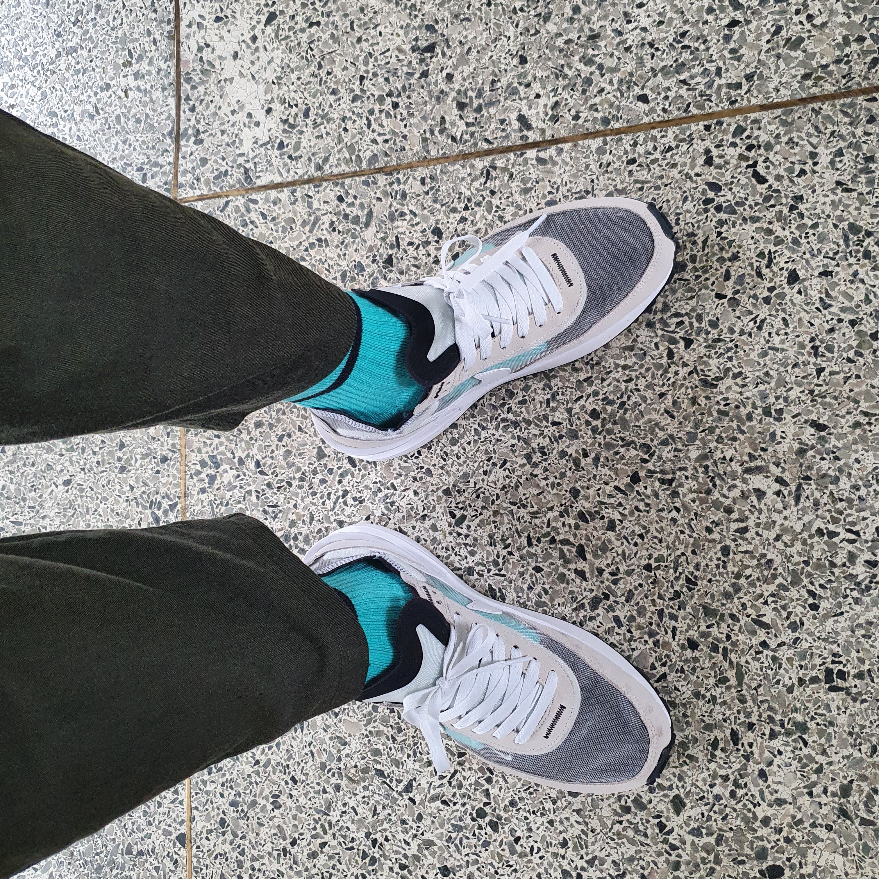 Nike Waffle One Infinite Lilac 착용 스타일