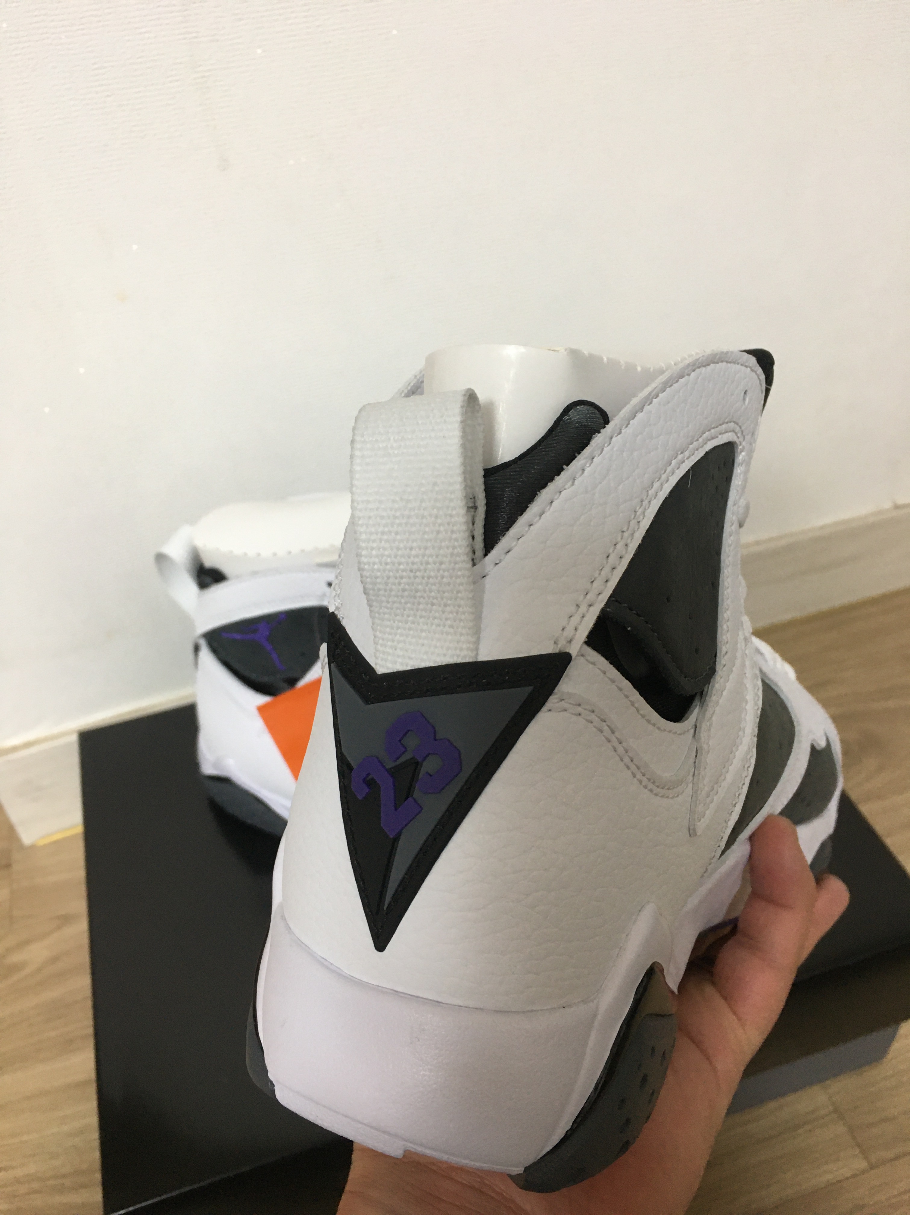 Jordan 7 Retro Flint 2021 착용 스타일 - 2