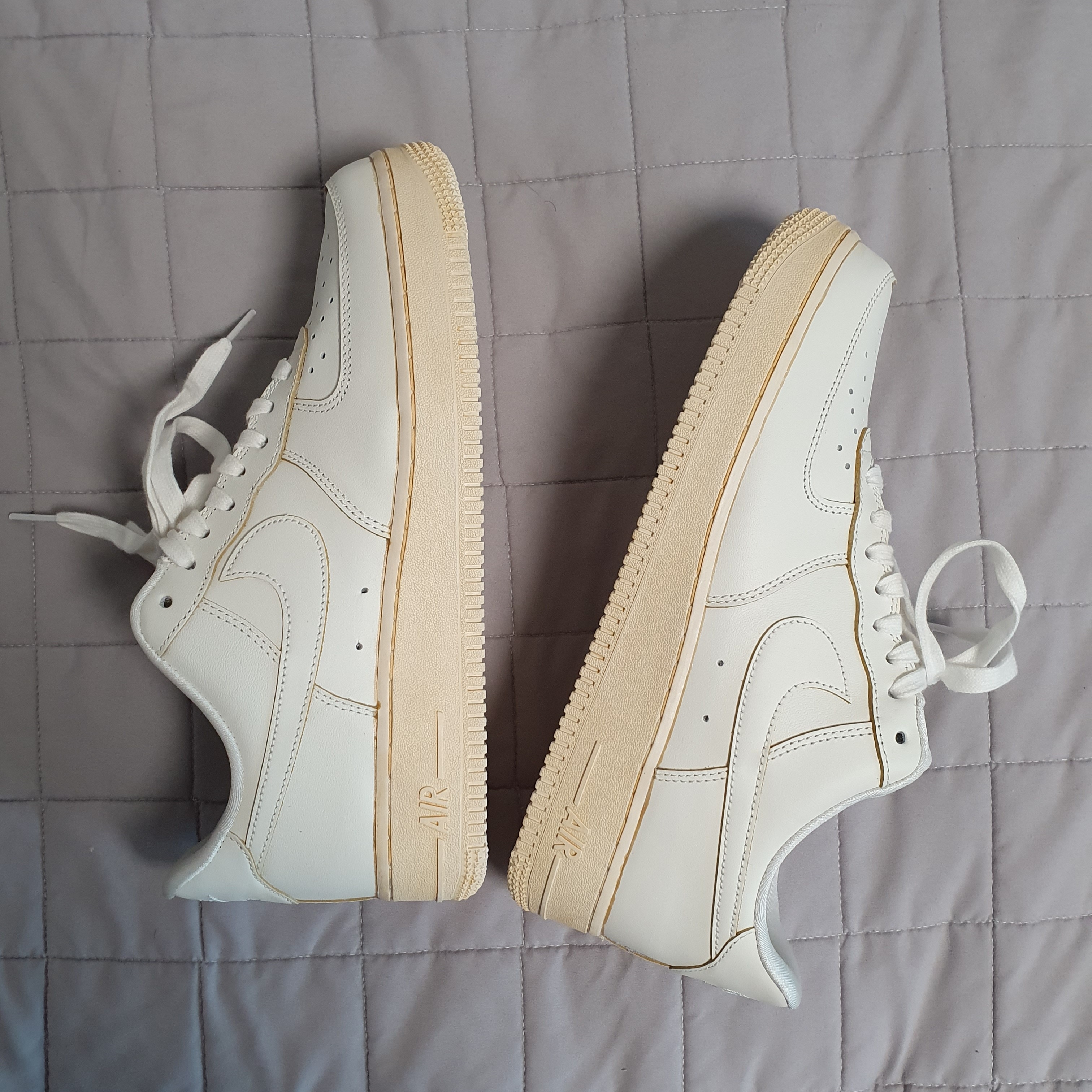 Nike Air Force 1 '07 LV8 Timeless Classic 착용 스타일 - 3