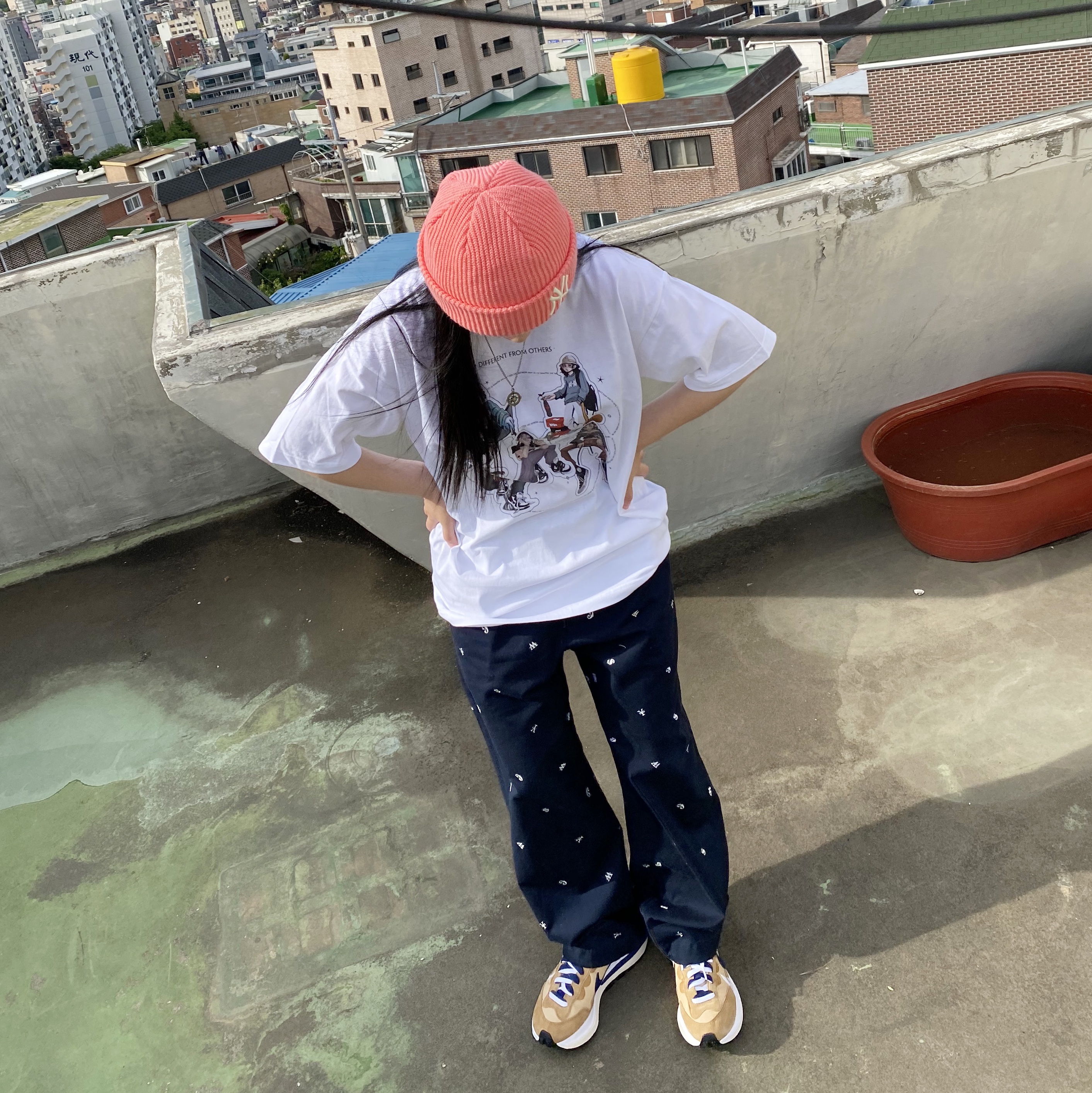 Nike x Sacai VaporWaffle Sesame and Blue Void 착용 스타일 - 1