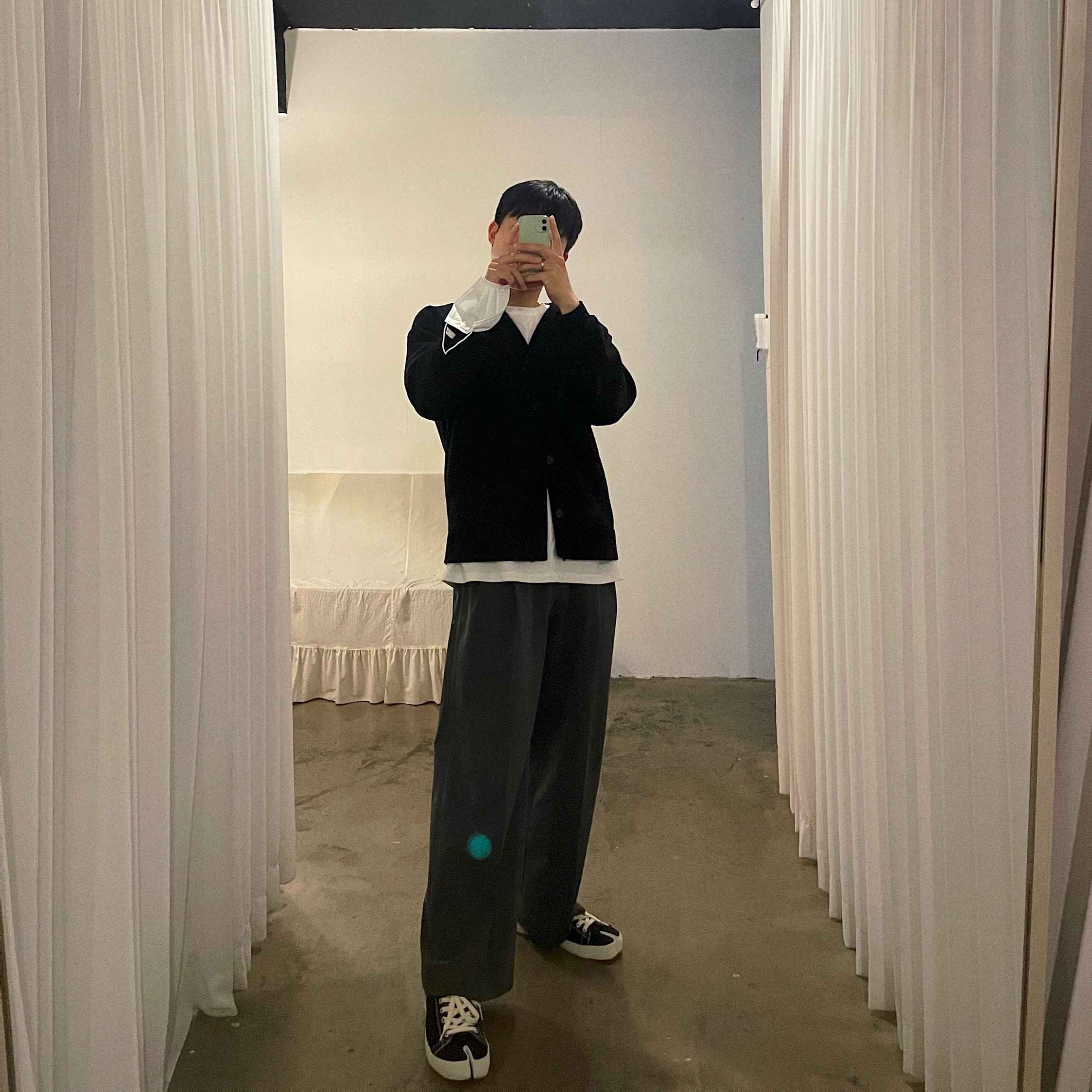 Maison Margiela Tabi Low Black 착용 스타일
