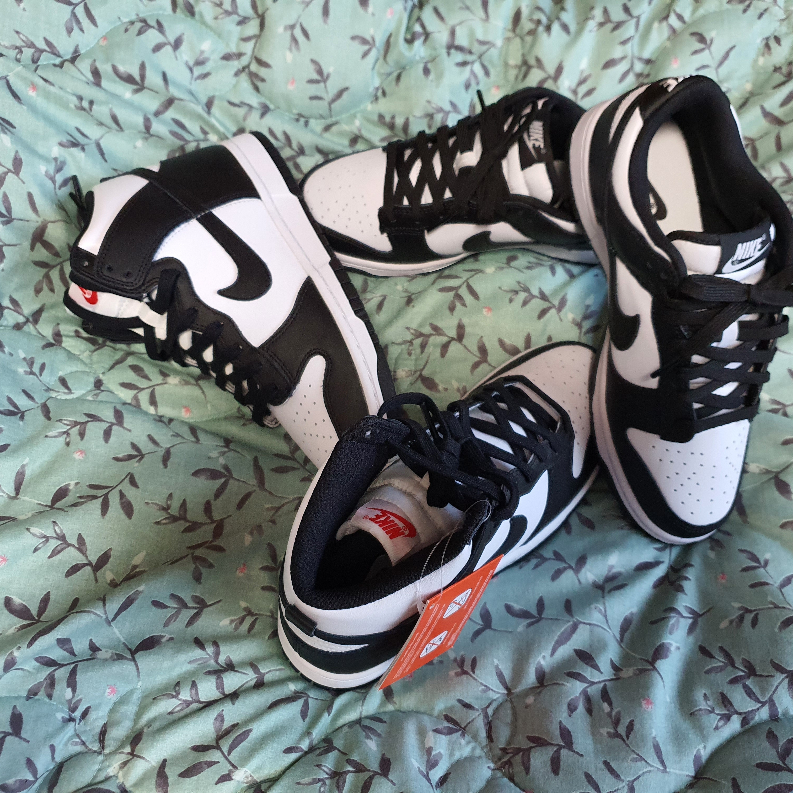 Nike Dunk Low Retro Black, Nike Dunk High Retro Black and White 착용 스타일 - 2