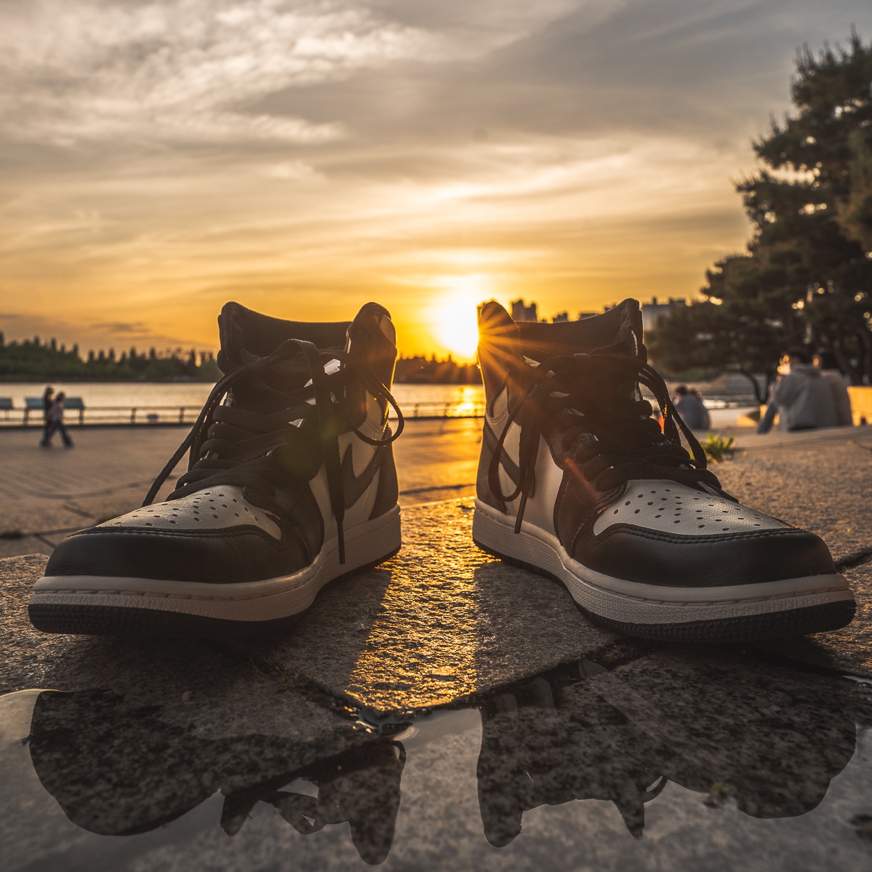 Jordan 1 Retro High OG Black Mocha 착용 스타일 - 4