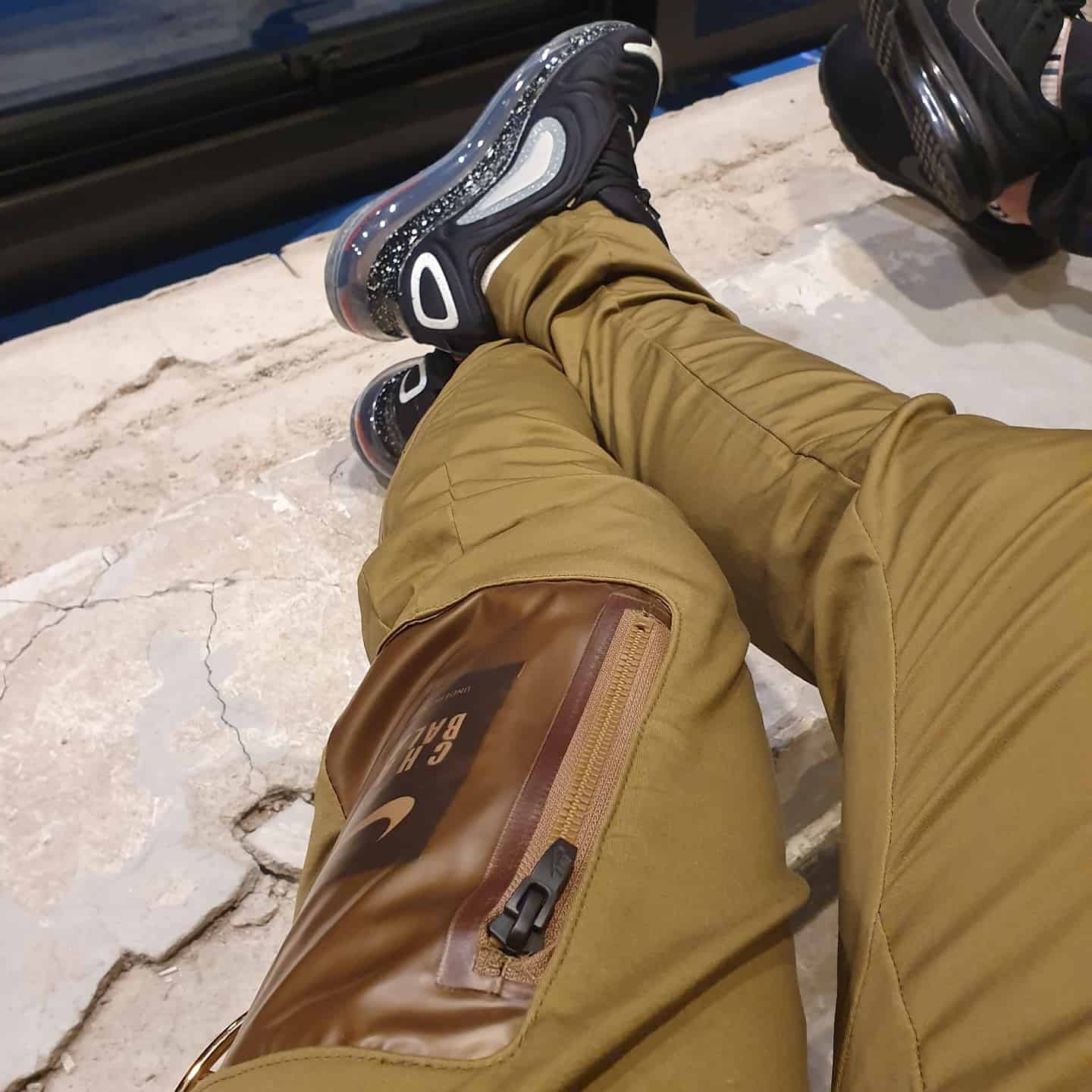 Nike x Undercover Fishtail Parka Black - US/EU, Nike x Undercover NRG TC Pants Brown - US/EU 착용 스타일 - 2