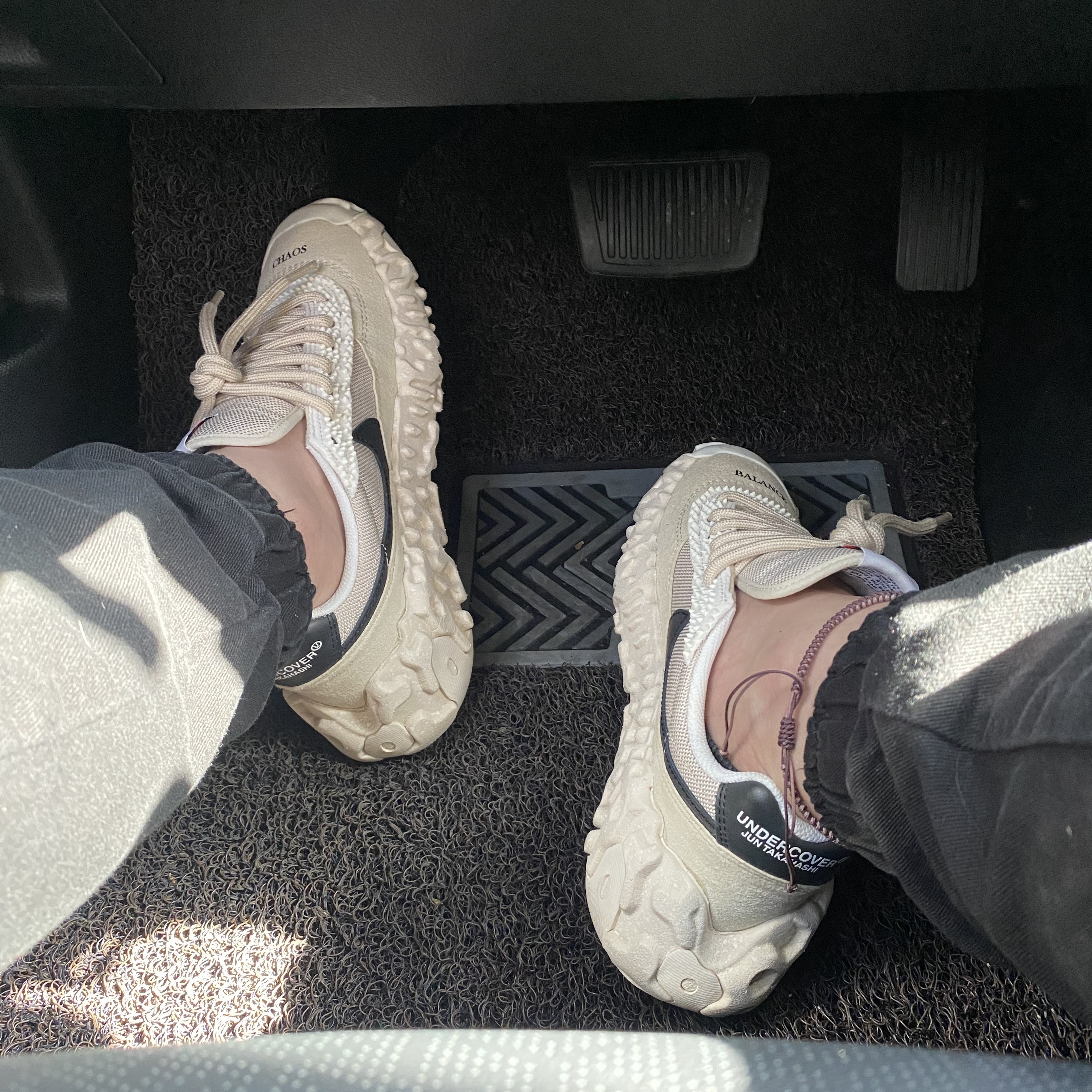 Nike x Undercover Overbreak SP Overcast 착용 스타일 - 2