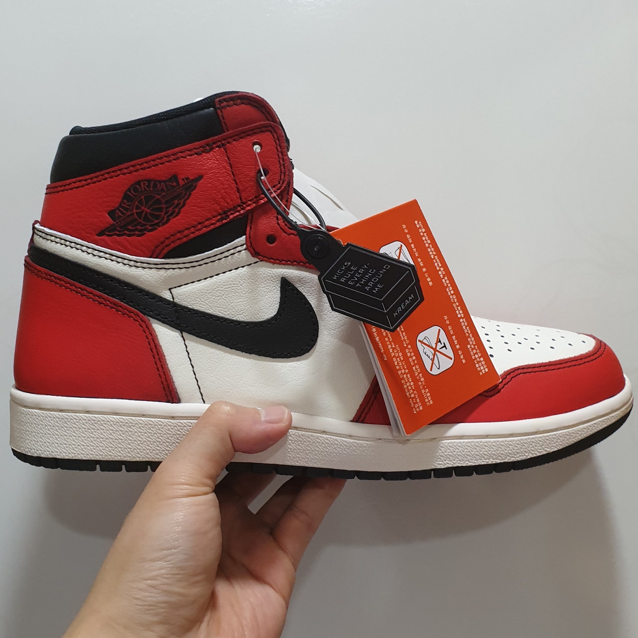 Jordan 1 Retro High OG Defiant SB LA to Chicago 착용 스타일