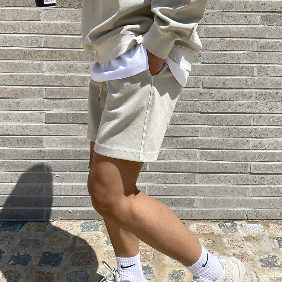 Adidas Yeezy 500 Blush 2018 착용 스타일 - 5