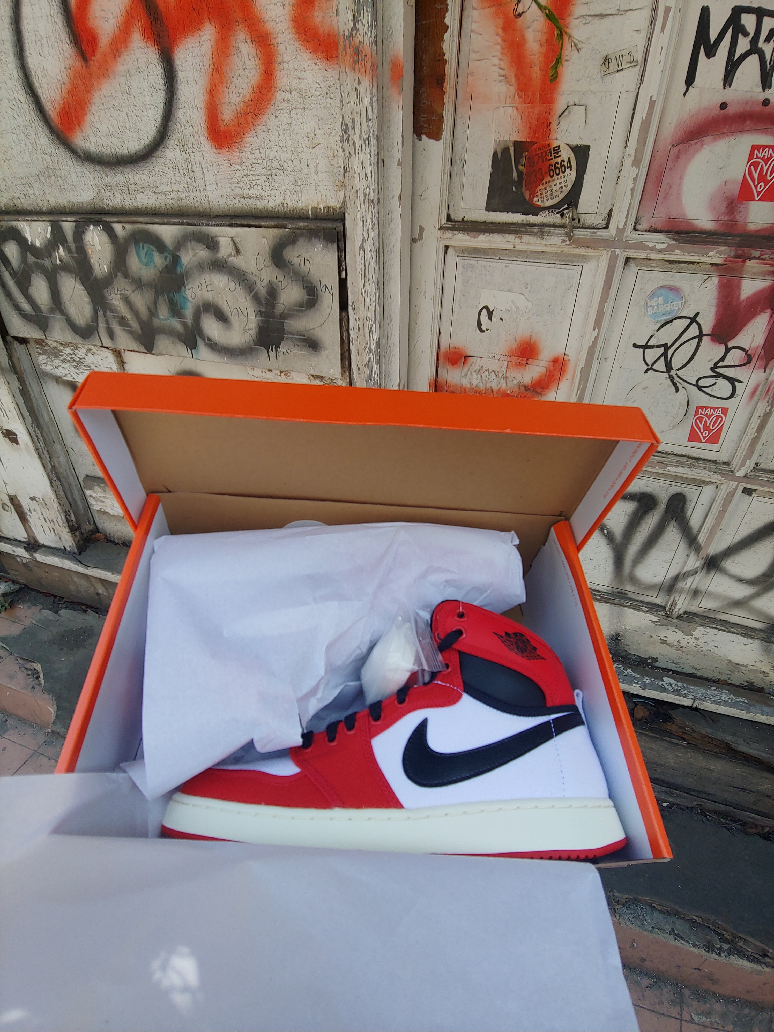 Jordan 1 KO Chicago 2021 착용 스타일 - 3