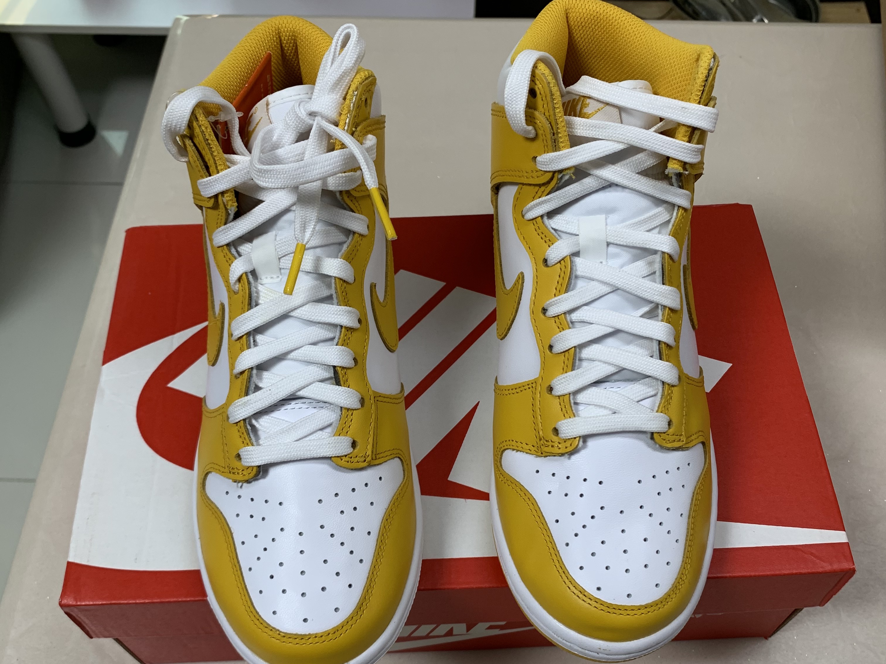 (W) Nike Dunk High Dark Sulfur 착용 스타일 - 4