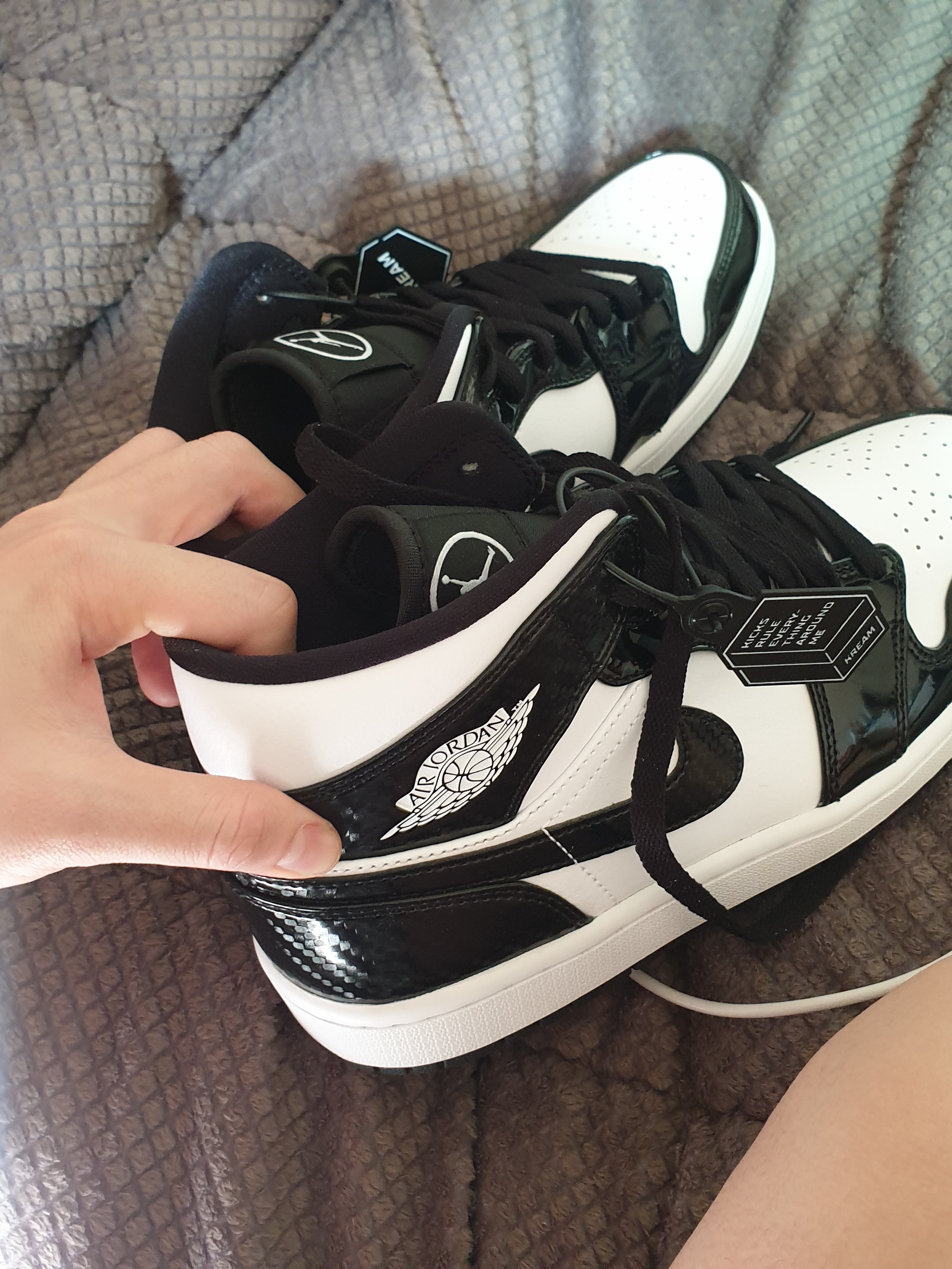 Jordan 1 Mid SE ASW Black 착용 스타일 - 1