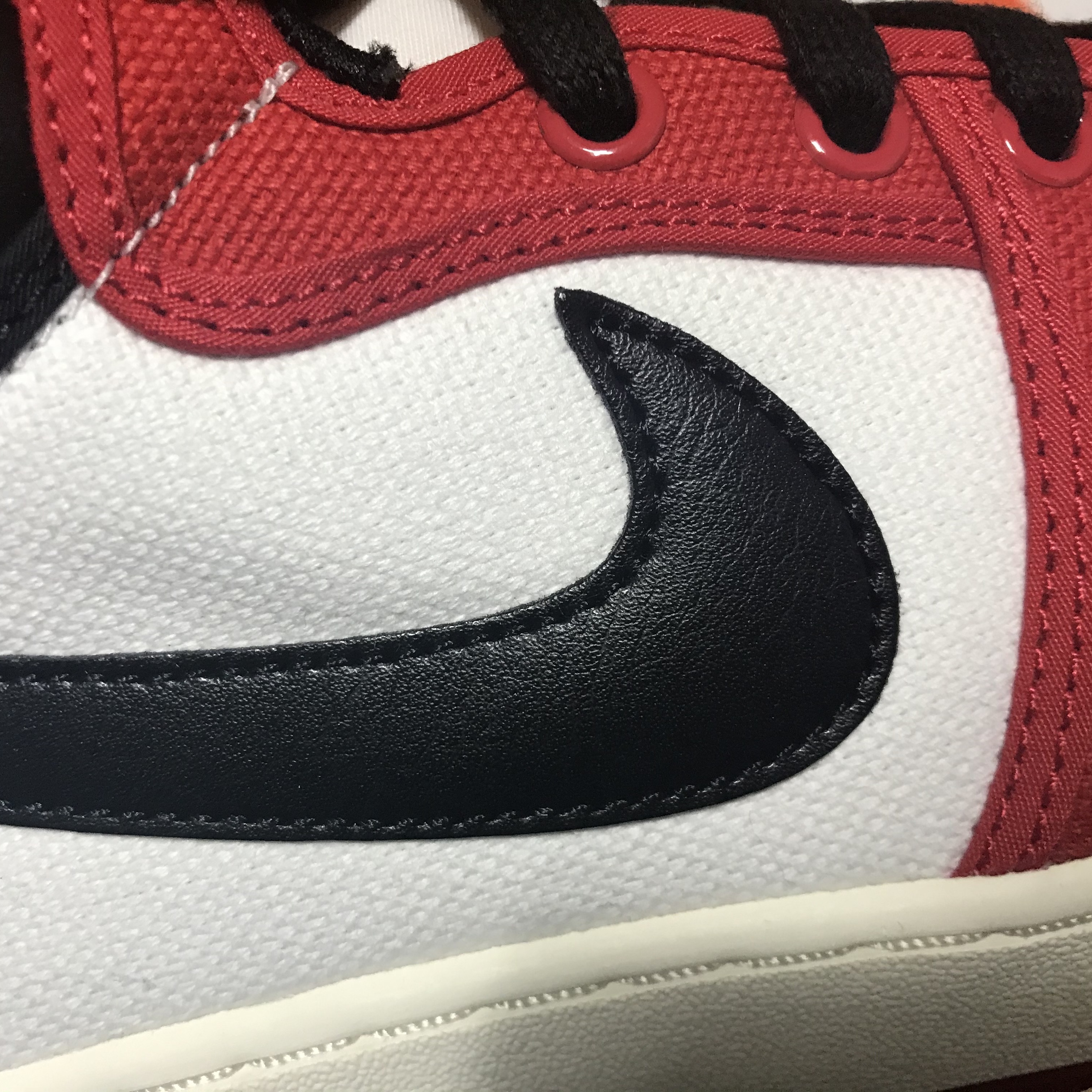 Jordan 1 KO Chicago 2021 착용 스타일 - 3