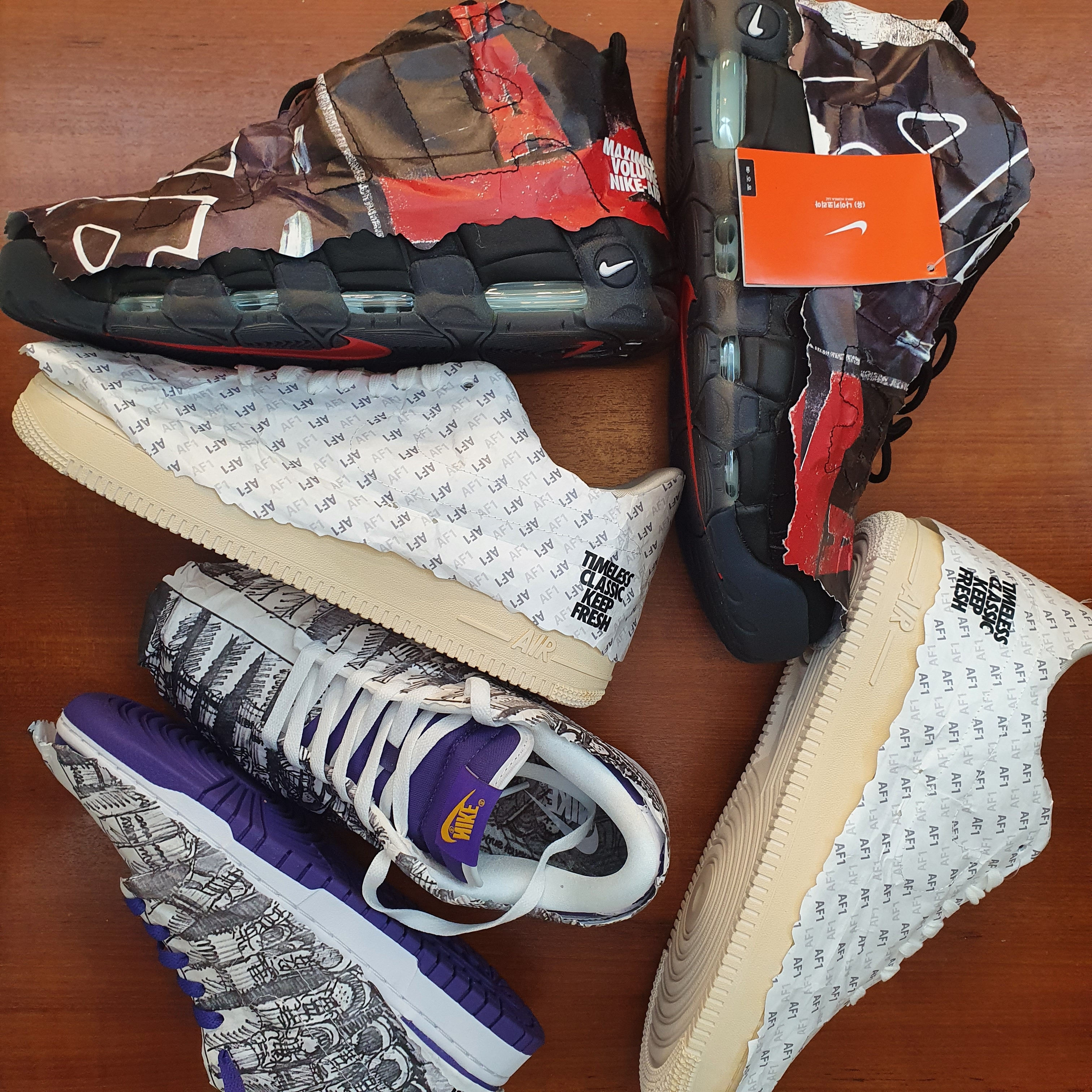 (W) Nike Dunk Low SE Flip, Nike Air More Uptempo 96 Maximum Volume 착용 스타일