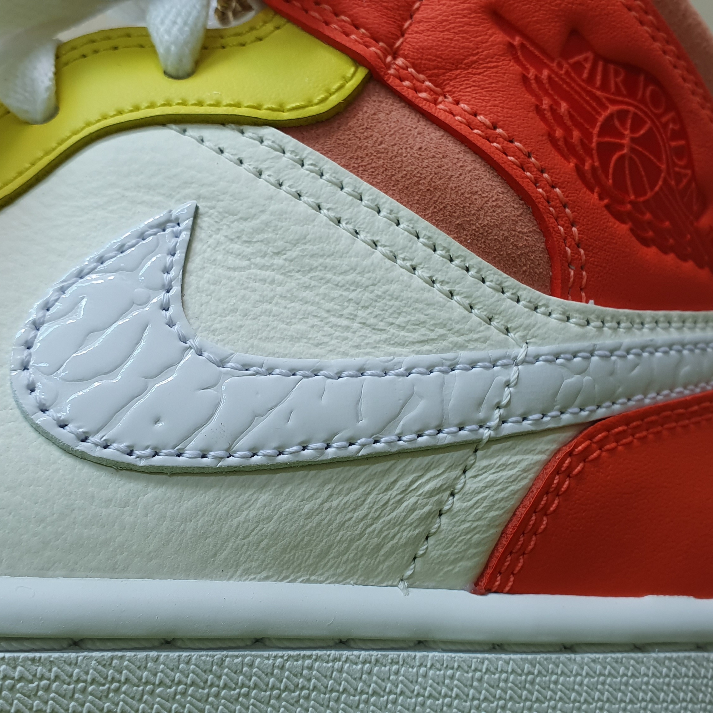 (W) Jordan 1 Mid To My First Coach 착용 스타일 - 3