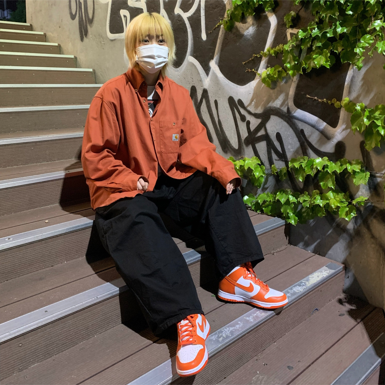 (W) Nike Dunk High Orange Blaze 착용 스타일 - 1