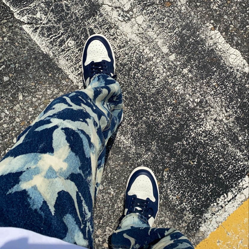 Jordan 1 Retro High Obsidian UNC 착용 스타일