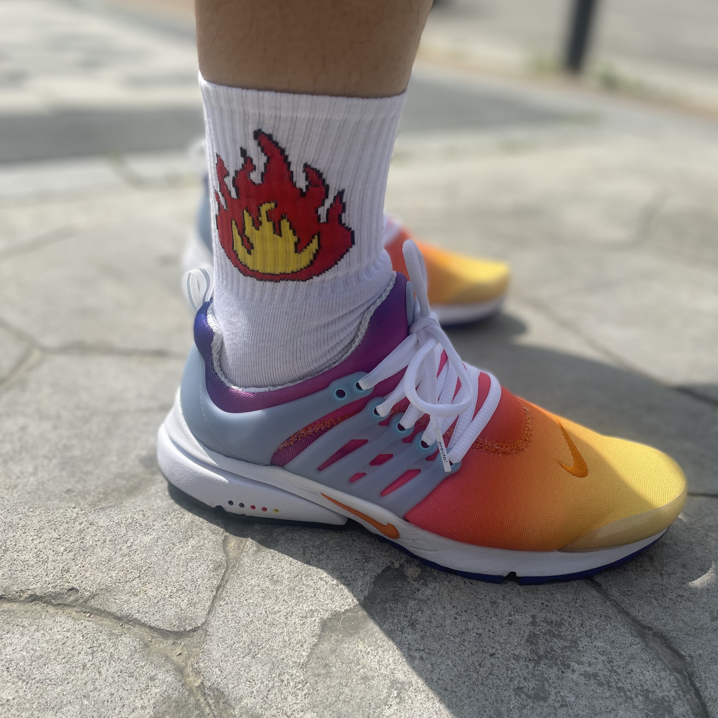 Nike Air Presto Crimson Siren Red 착용 스타일