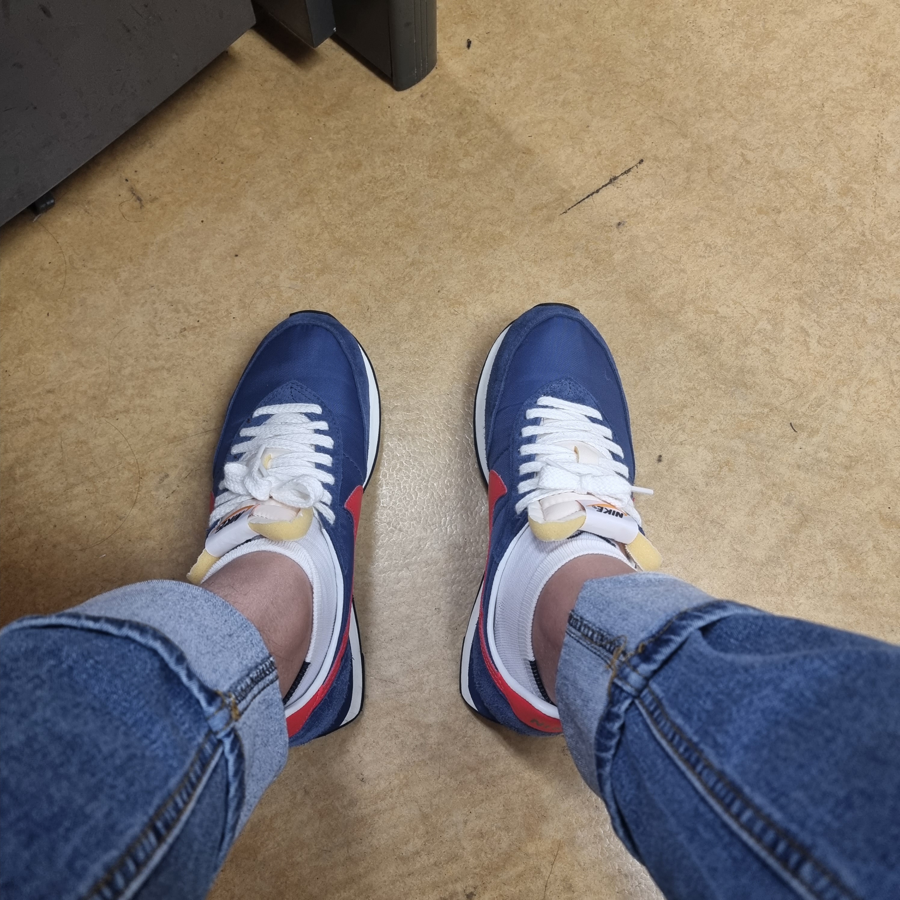 Nike Waffle Trainer 2 SP Midnight Navy 착용 스타일 - 3