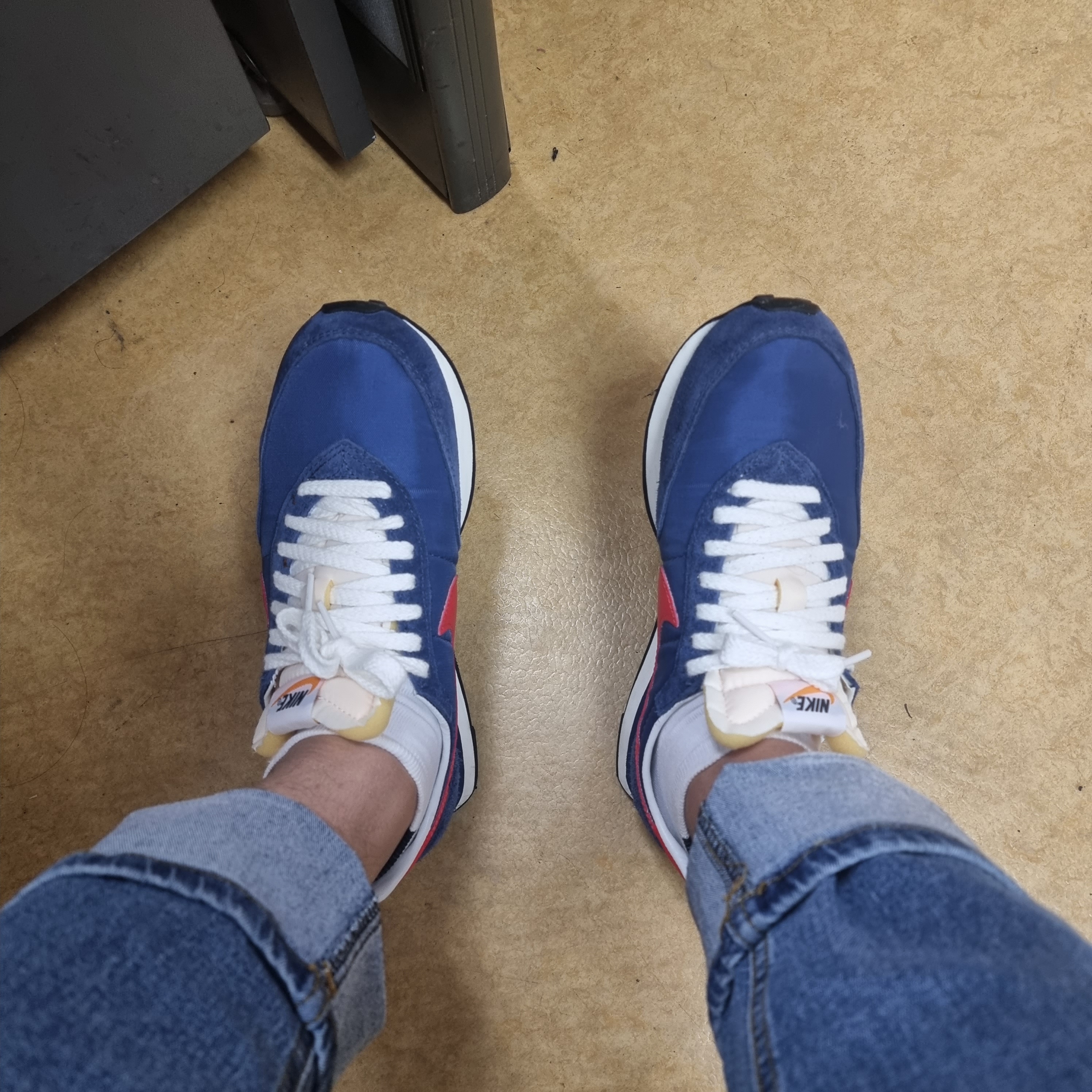 Nike Waffle Trainer 2 SP Midnight Navy 착용 스타일 - 1