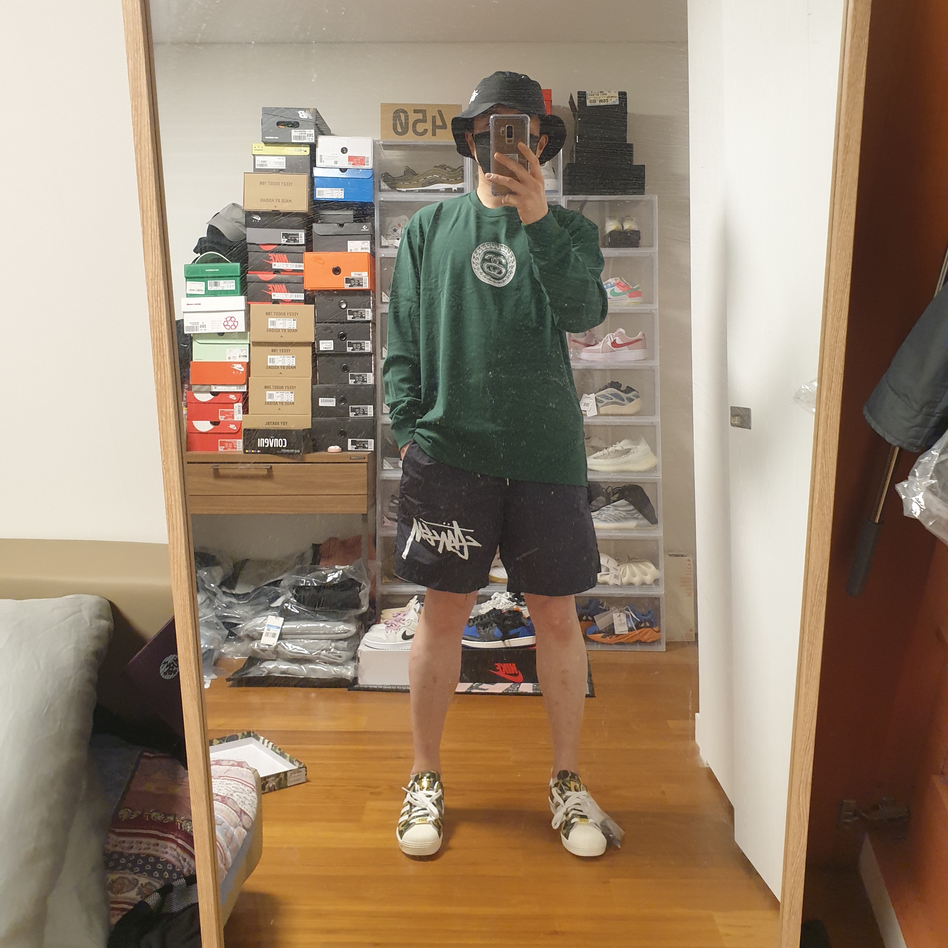 Adidas x BAPE Superstar 80s Green Camo, Nike x Stussy Water Shorts Off Noir 착용 스타일 - 2