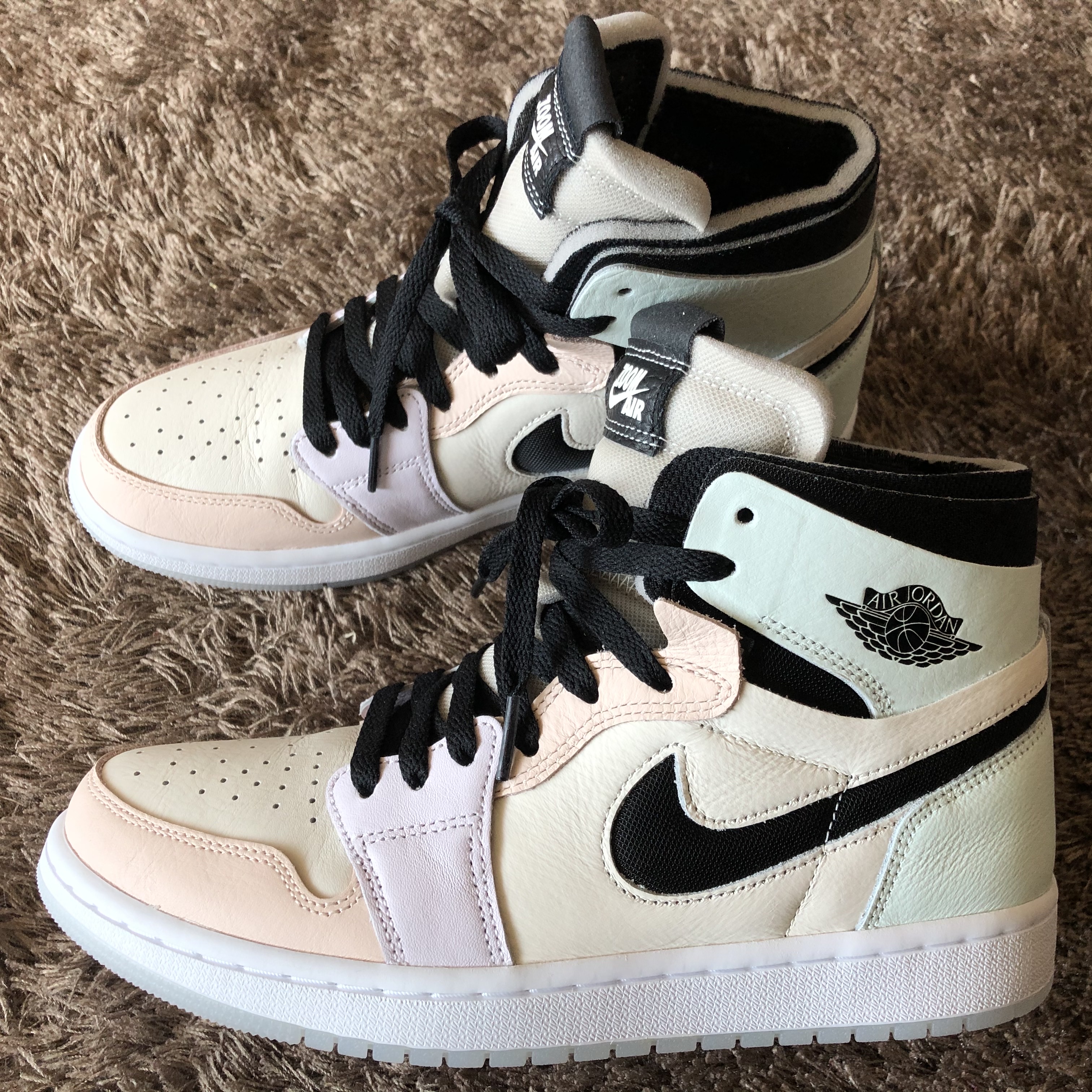 (W) Jordan 1 Zoom Air CMFT Pale Ivory 착용 스타일 - 2