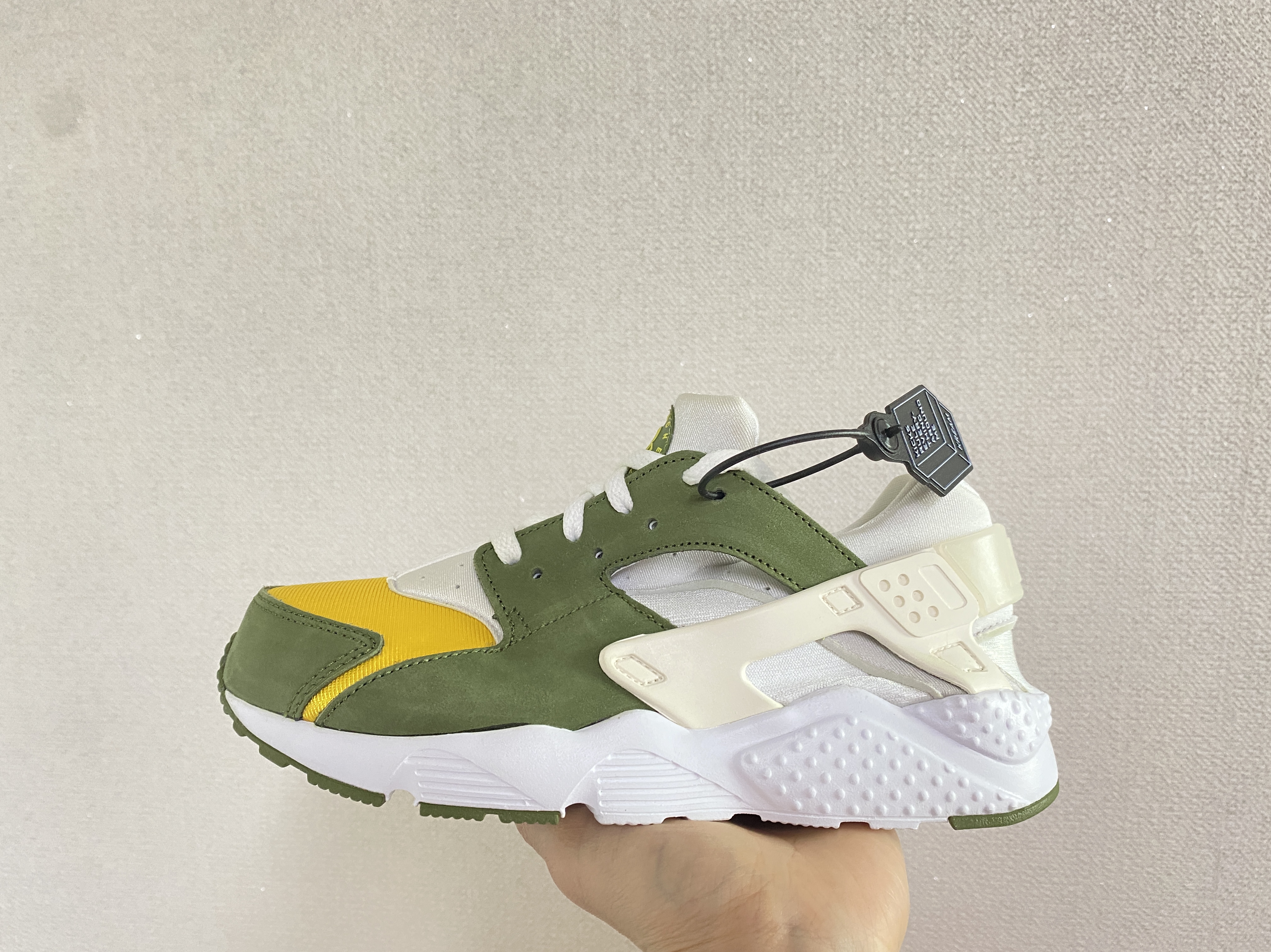 Nike x Stussy Air Huarache LE Dark Olive, (PS) Nike x Stussy Air Huarache LE Dark Olive 착용 스타일
