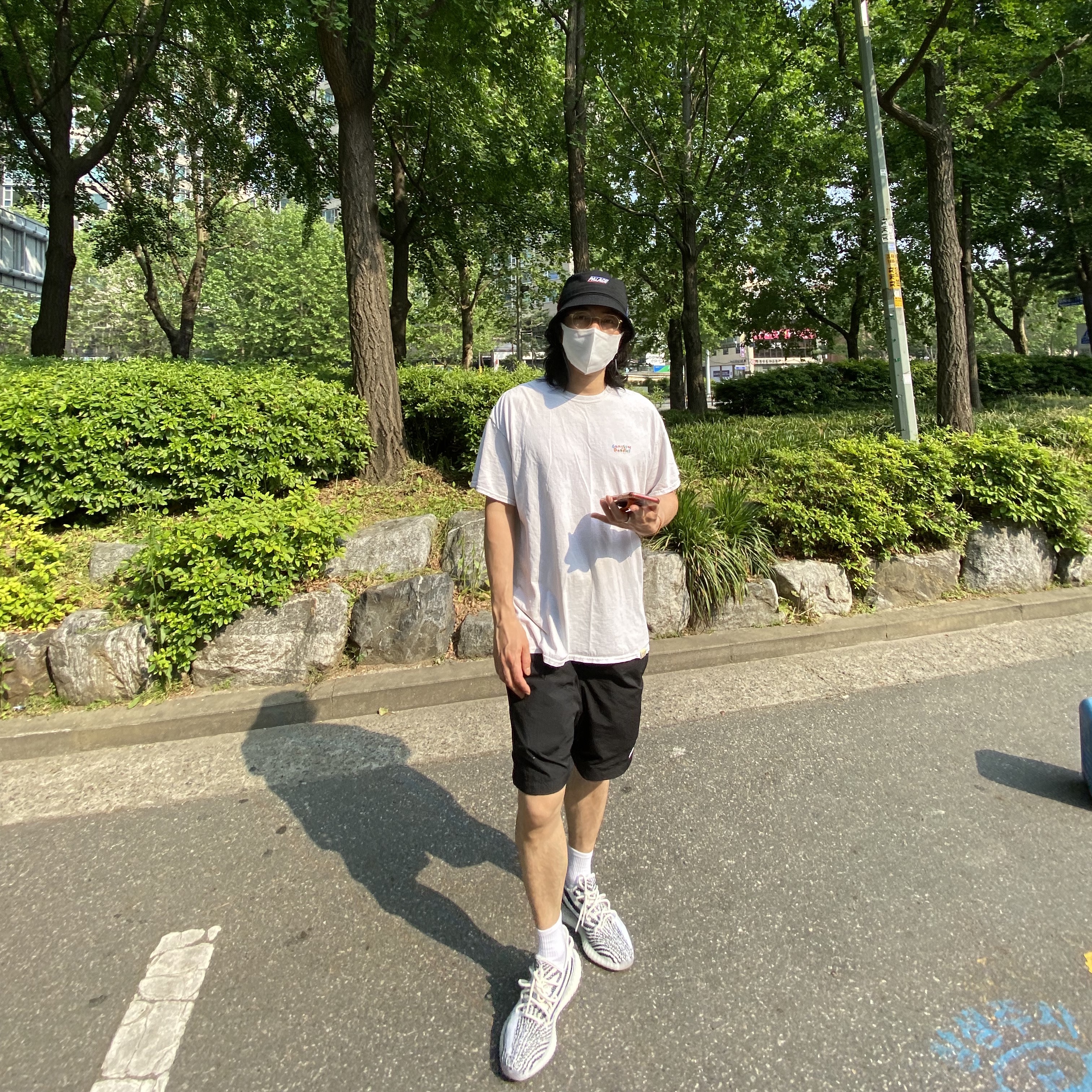 Adidas Yeezy Boost 350 V2 Zebra 2017/2019/2020 착용 스타일