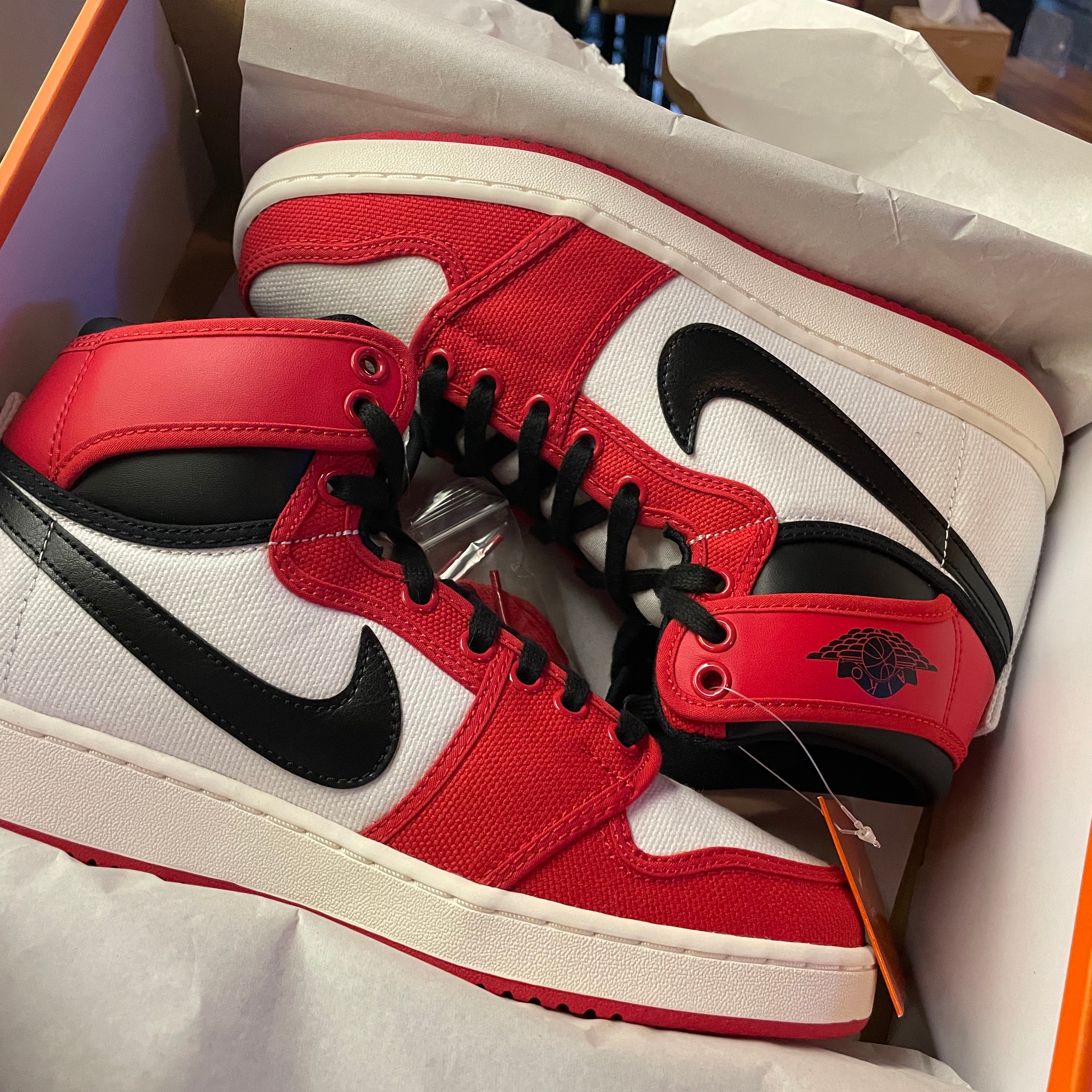 Jordan 1 KO Chicago 2021 착용 스타일 - 1
