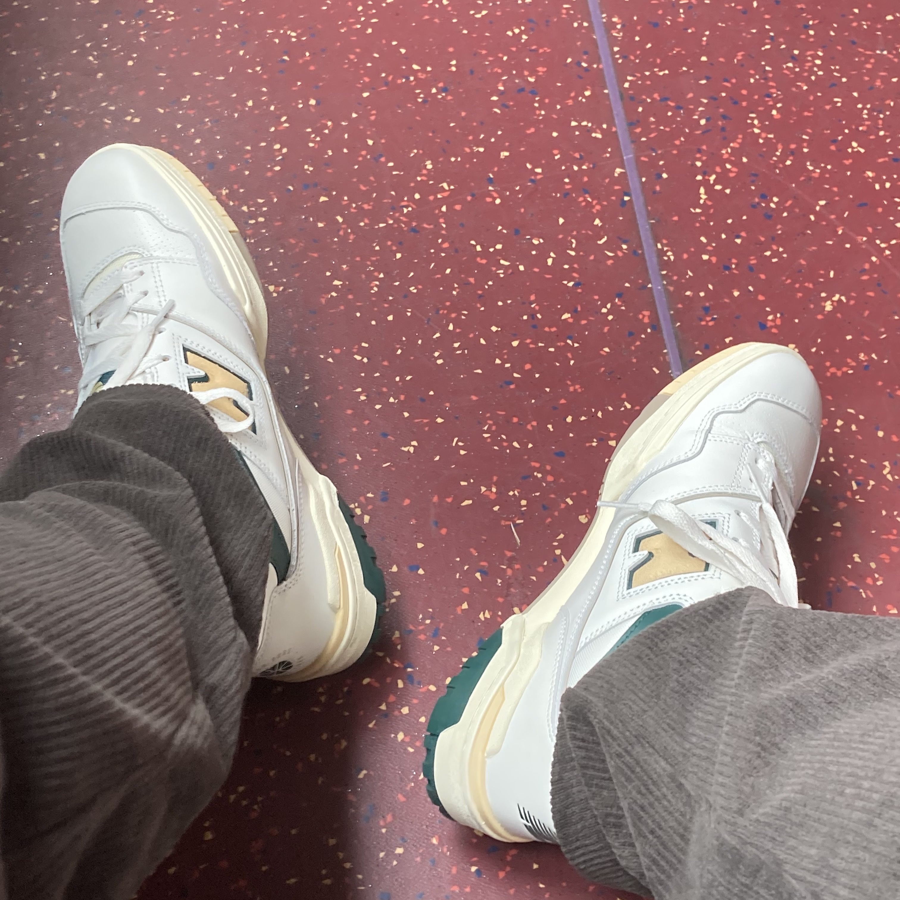 New Balance x Aime Leon Dore 550 Green Yellow 착용 스타일