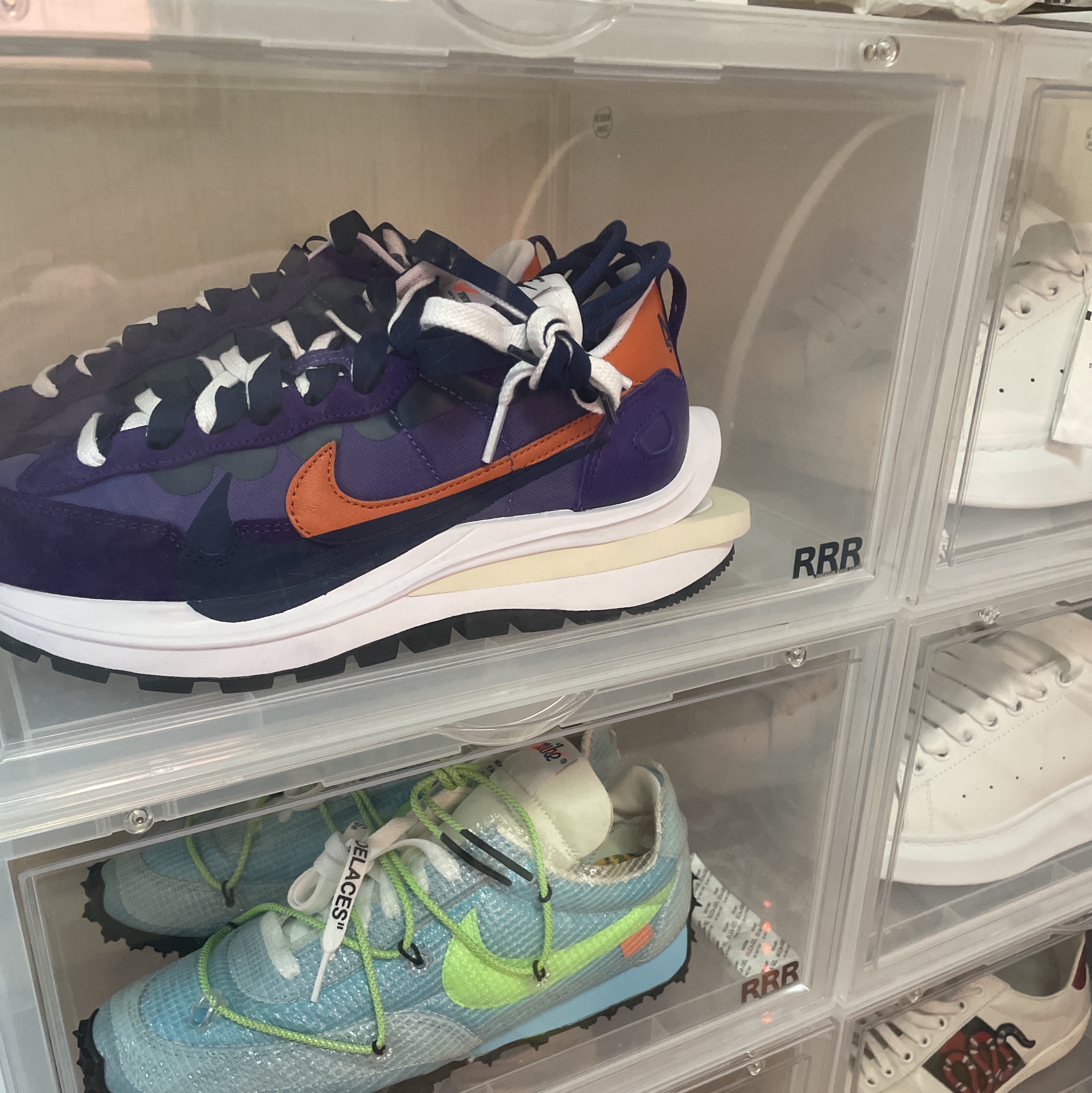 Nike x Sacai VaporWaffle Dark Iris 착용 스타일