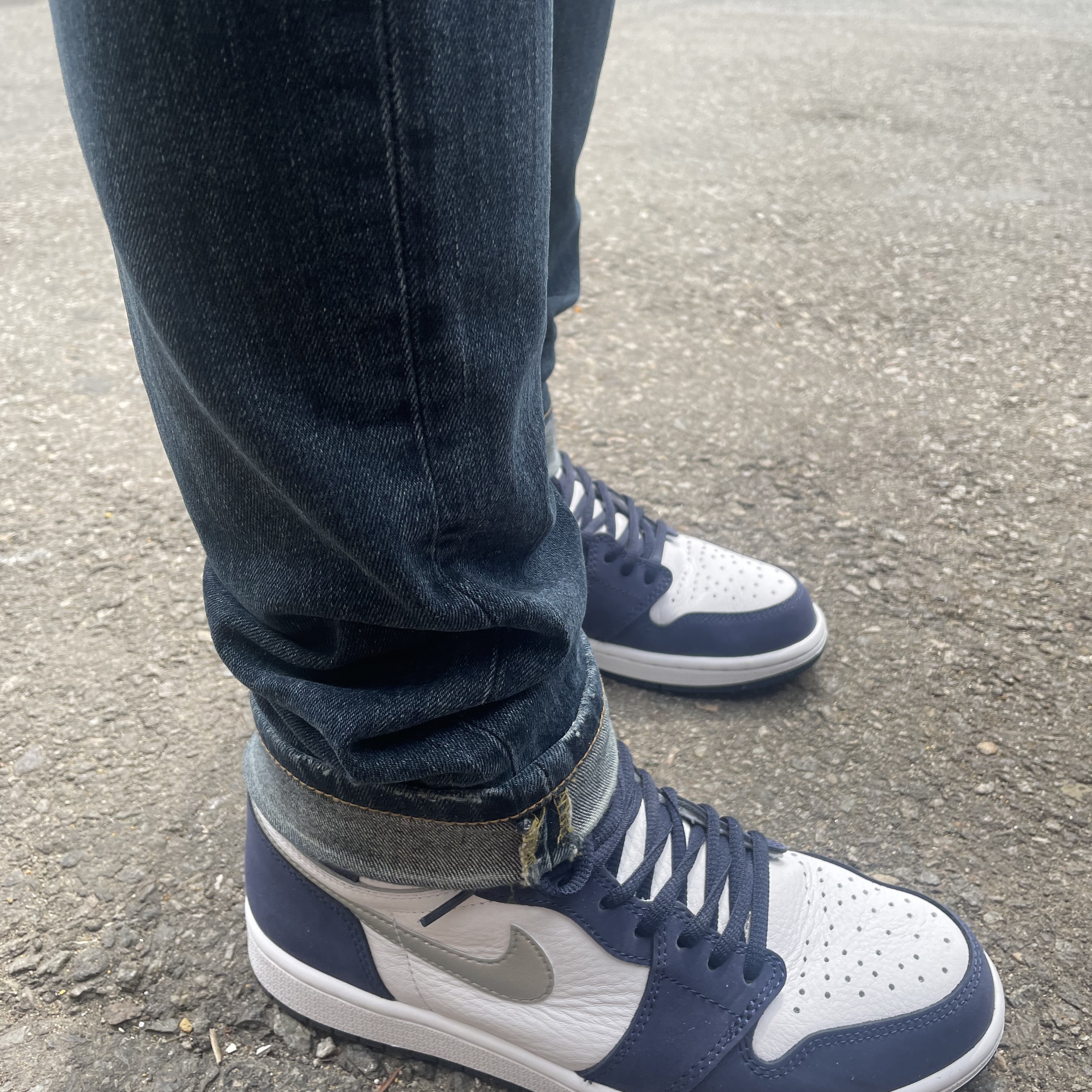 Jordan 1 Retro High OG CO.JP Midnight Navy 착용 스타일