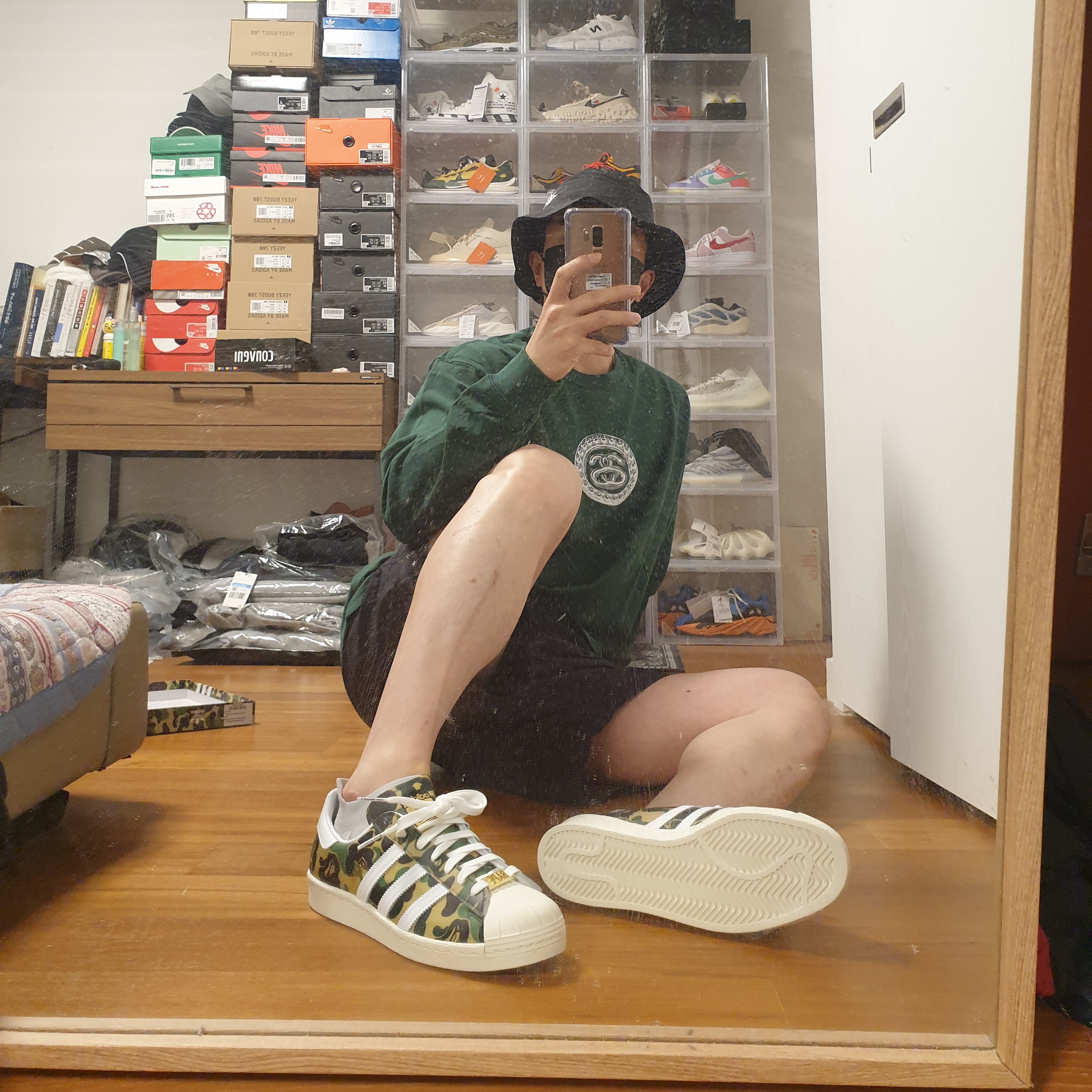 Adidas x BAPE Superstar 80s Green Camo, Nike x Stussy Water Shorts Off Noir 착용 스타일 - 4