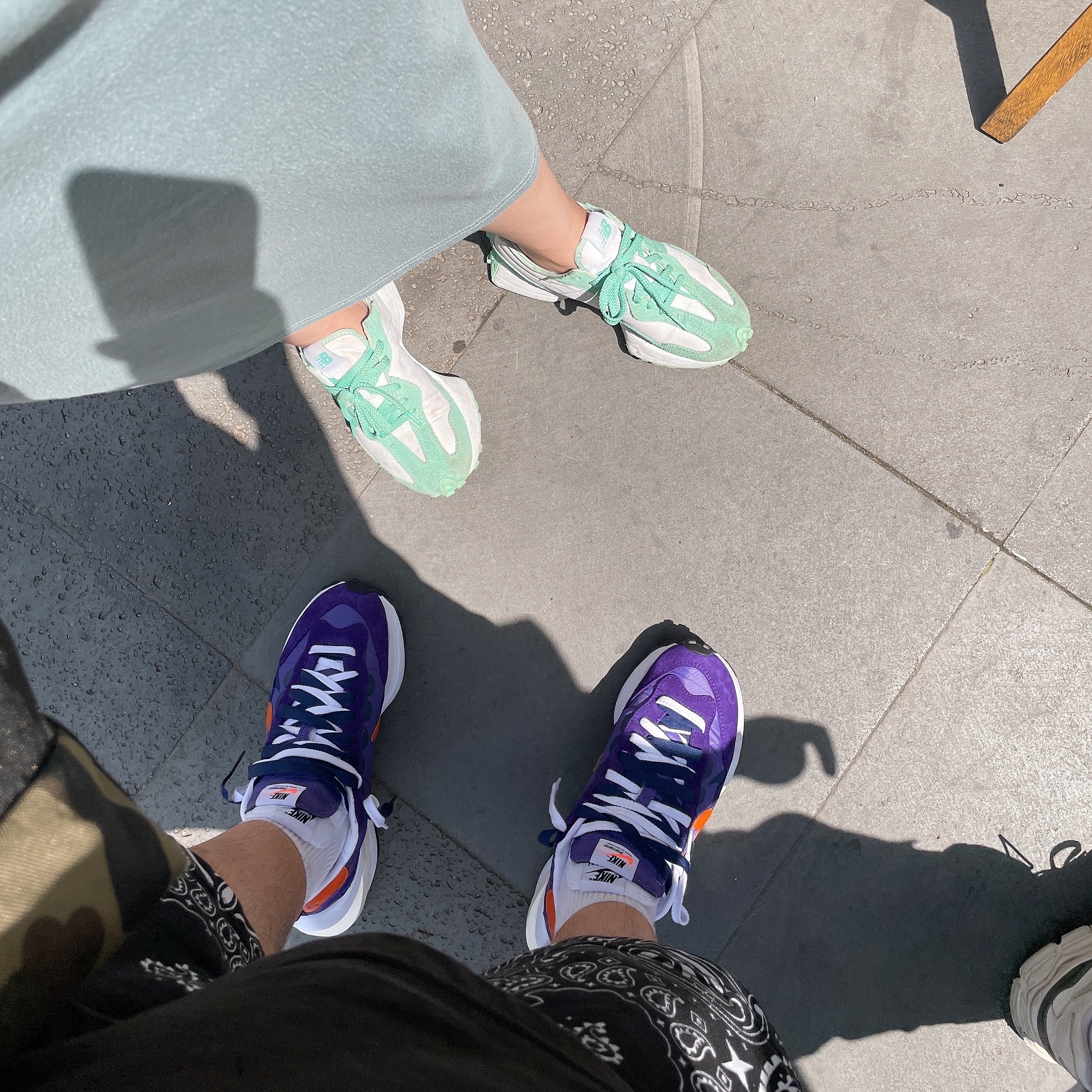 Nike x Sacai VaporWaffle Dark Iris 착용 스타일 - 2