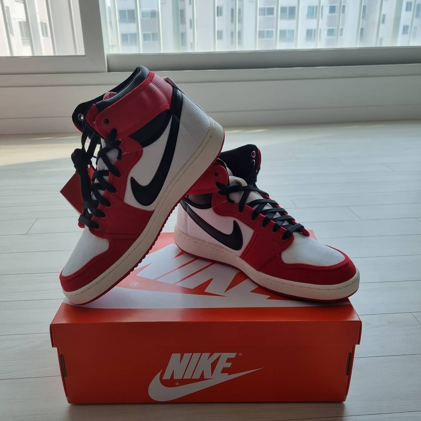 Jordan 1 KO Chicago 2021 착용 스타일 - 4