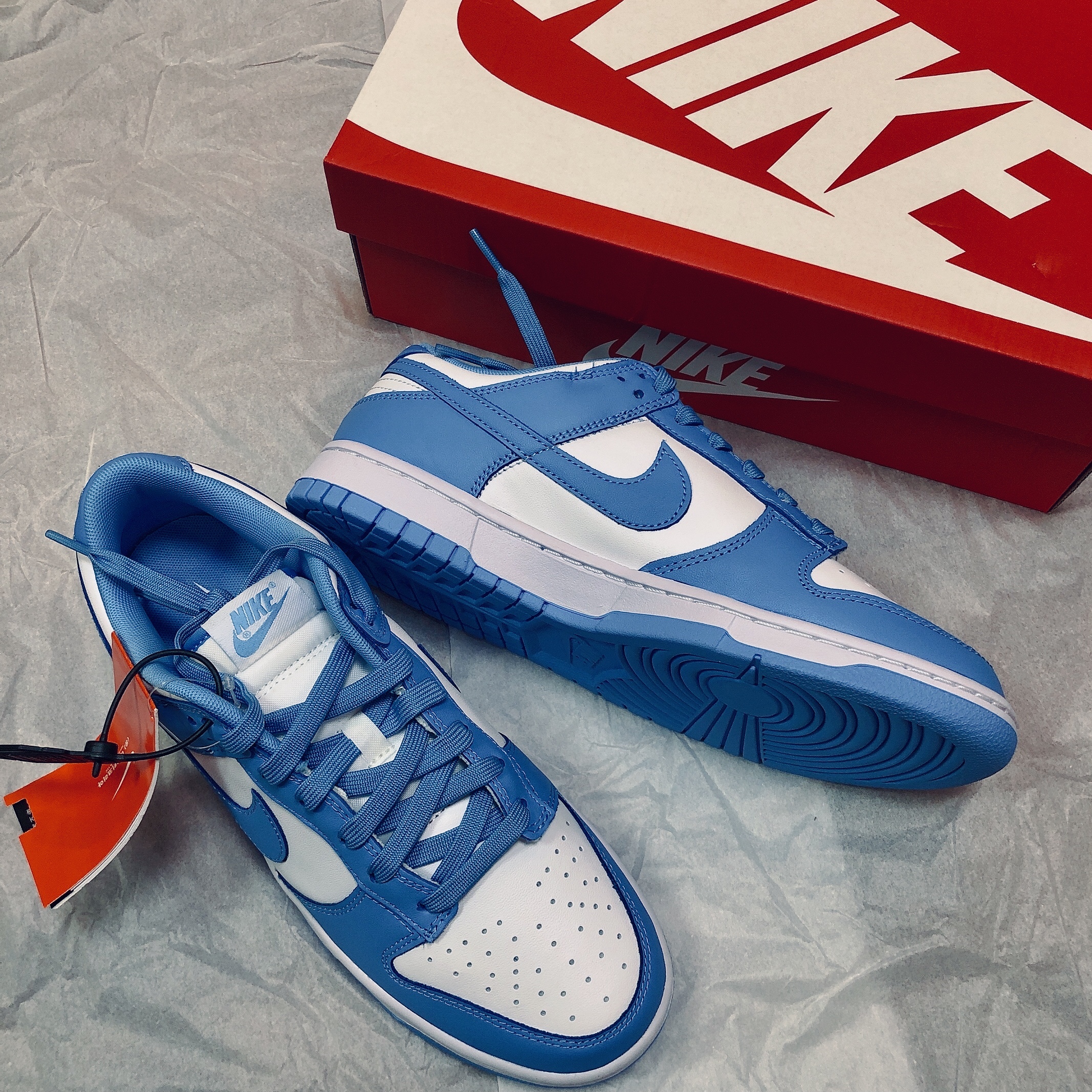 Nike Dunk Low Retro University Blue 착용 스타일