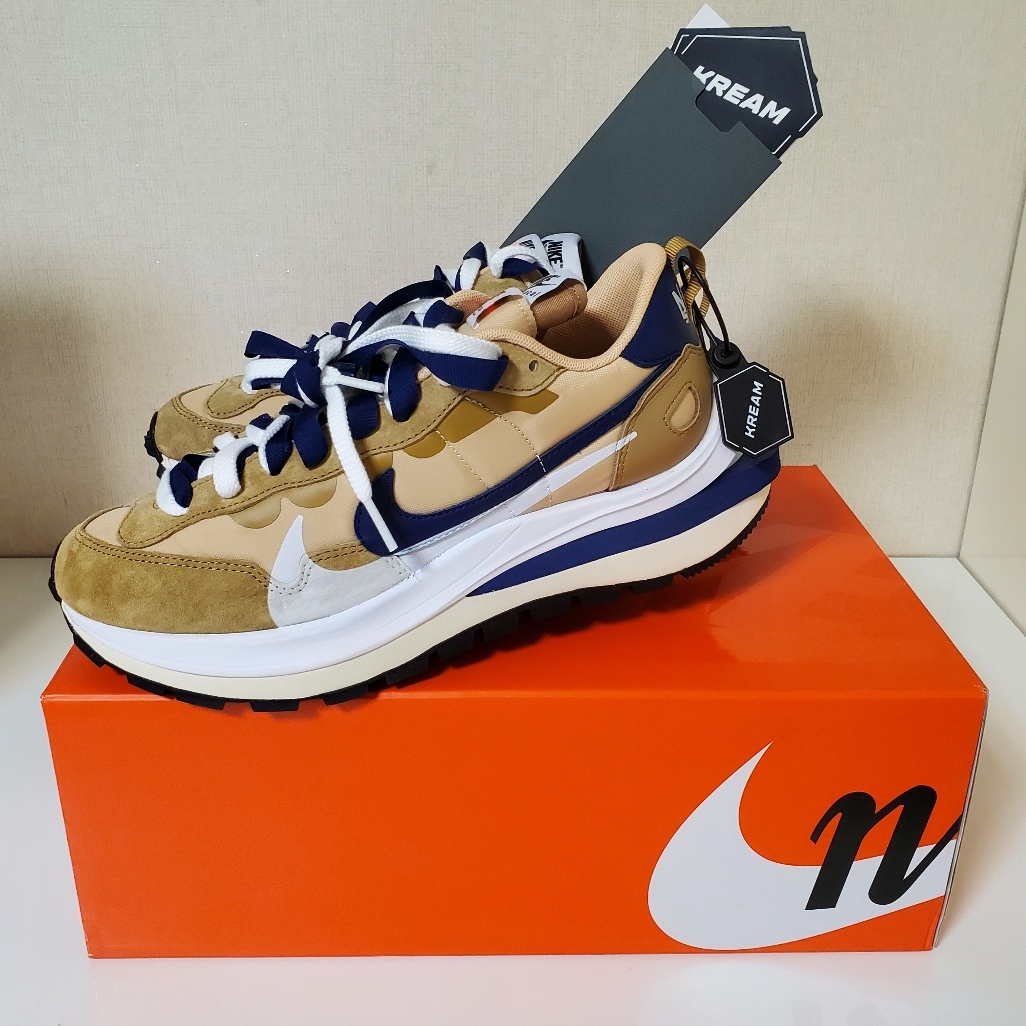 Nike x Sacai VaporWaffle Sesame and Blue Void 착용 스타일 - 1
