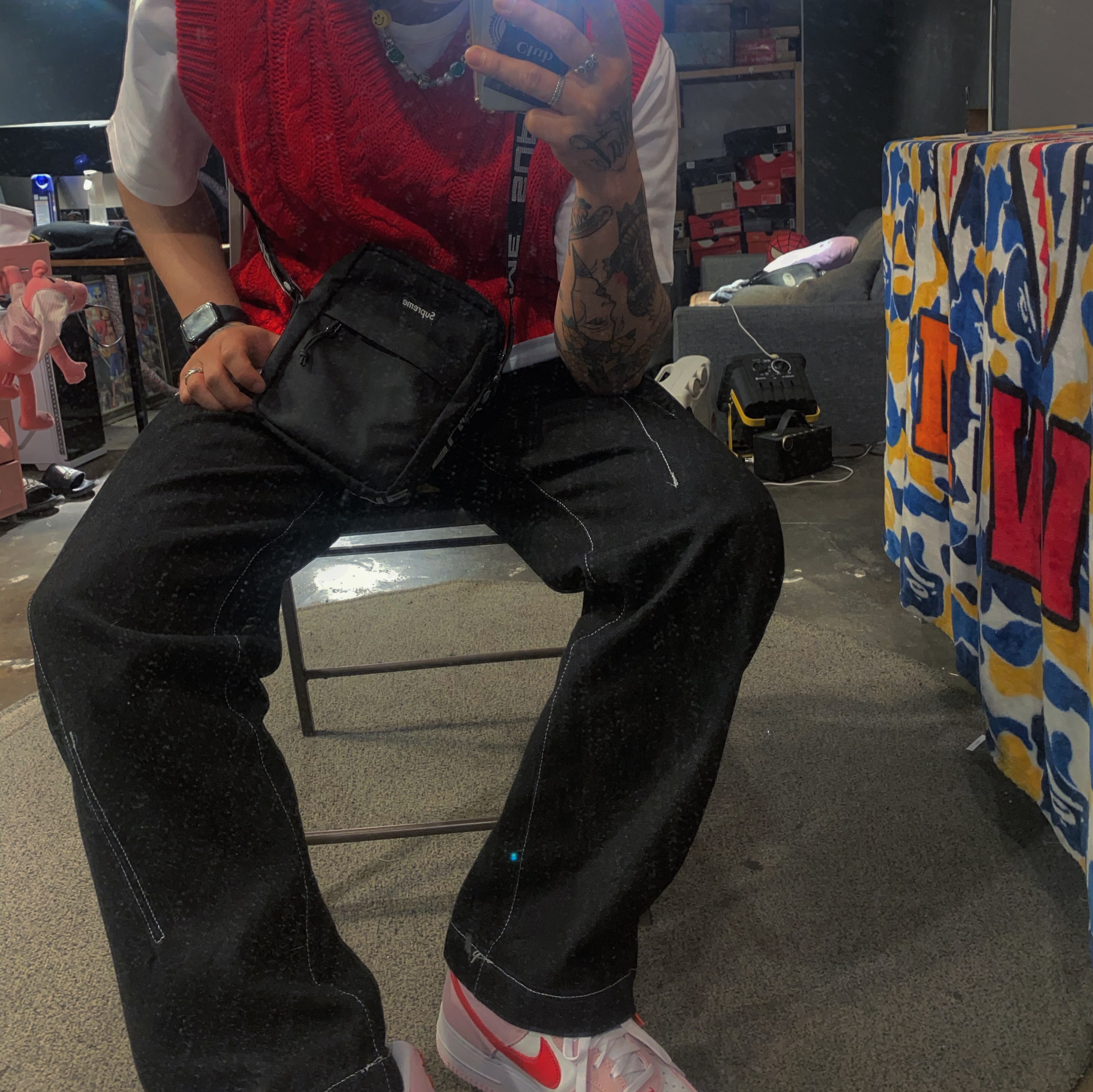 Nike Air Force 1 '07 QS Valentine's Day 착용 스타일 - 1