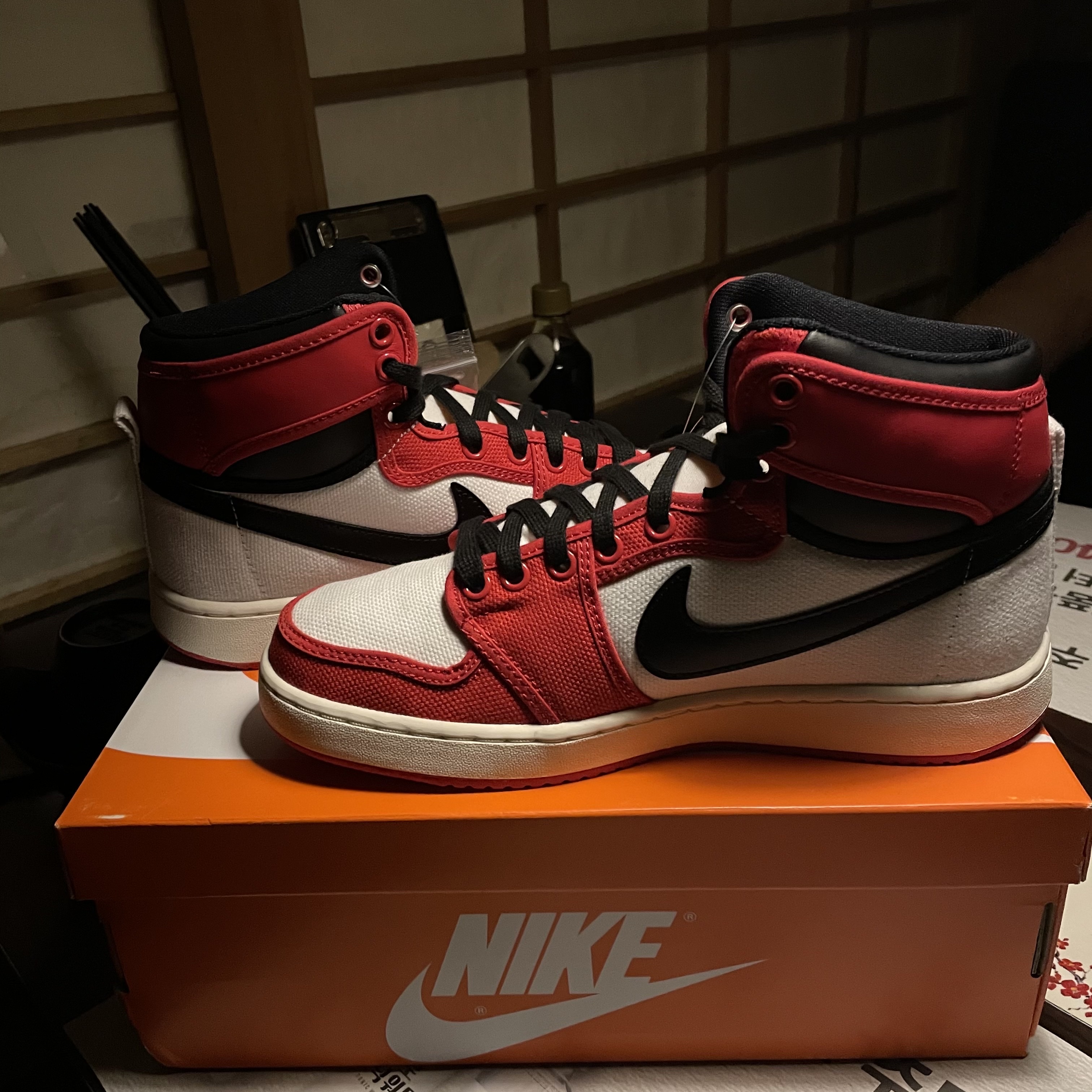 Jordan 1 KO Chicago 2021 착용 스타일 - 1