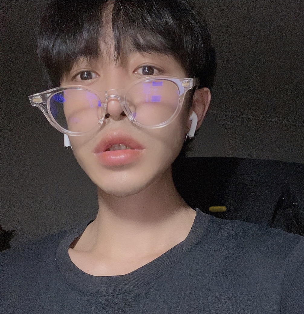 KREAM 프로필 이미지