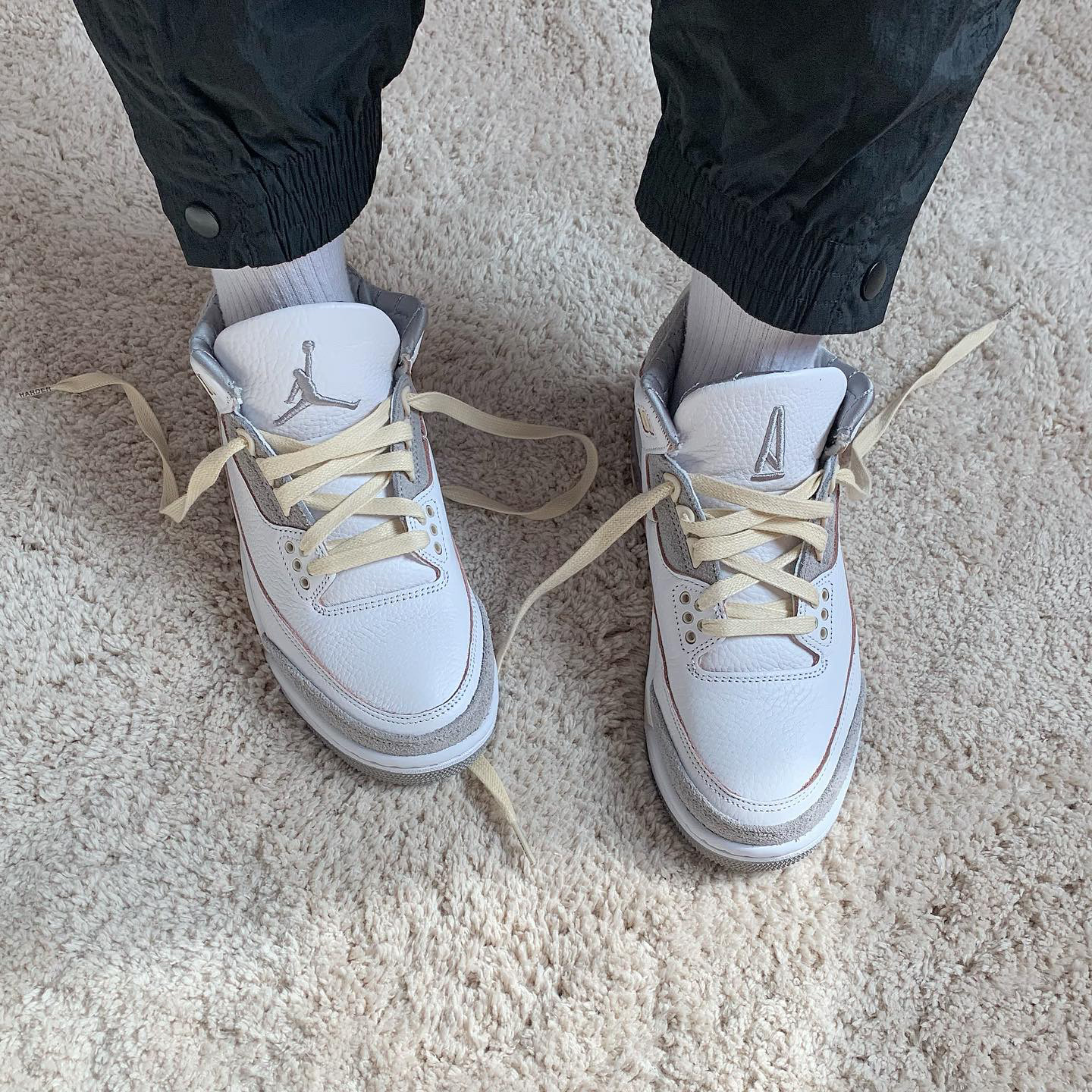 (W) Jordan 3 x A Ma Maniere Retro SP 착용 스타일 - 1