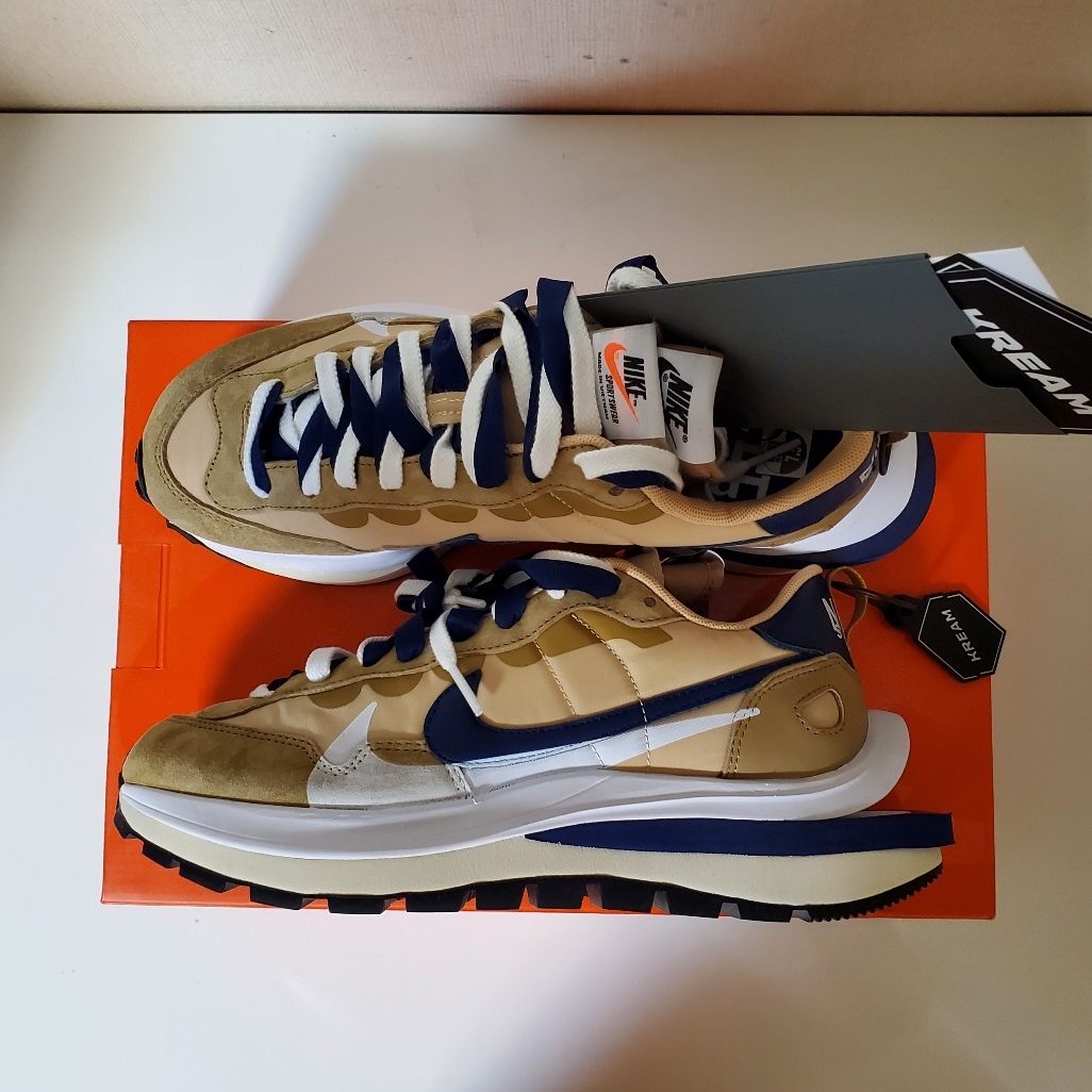 Nike x Sacai VaporWaffle Sesame and Blue Void 착용 스타일 - 3