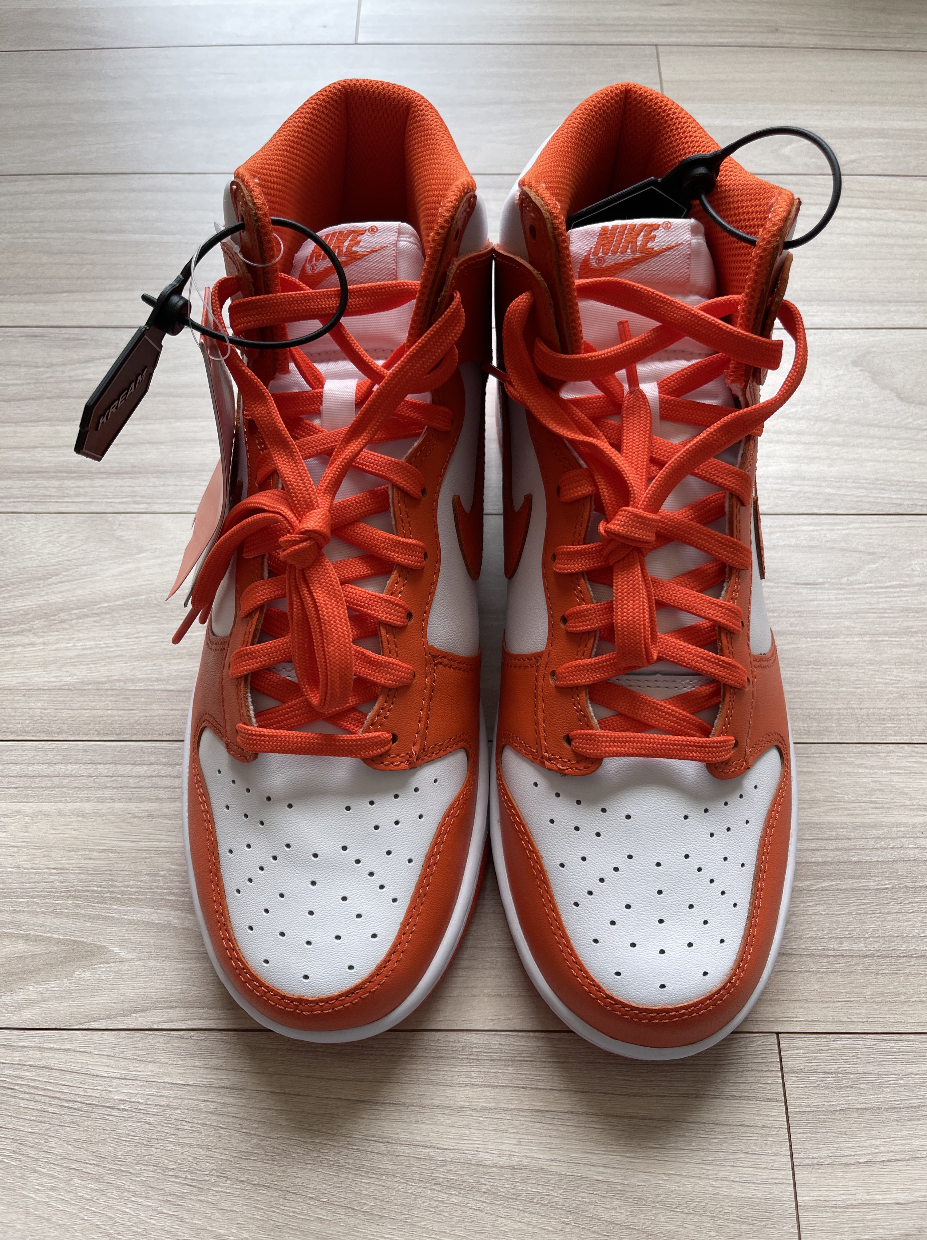 Nike Dunk High Retro Orange Blaze 착용 스타일