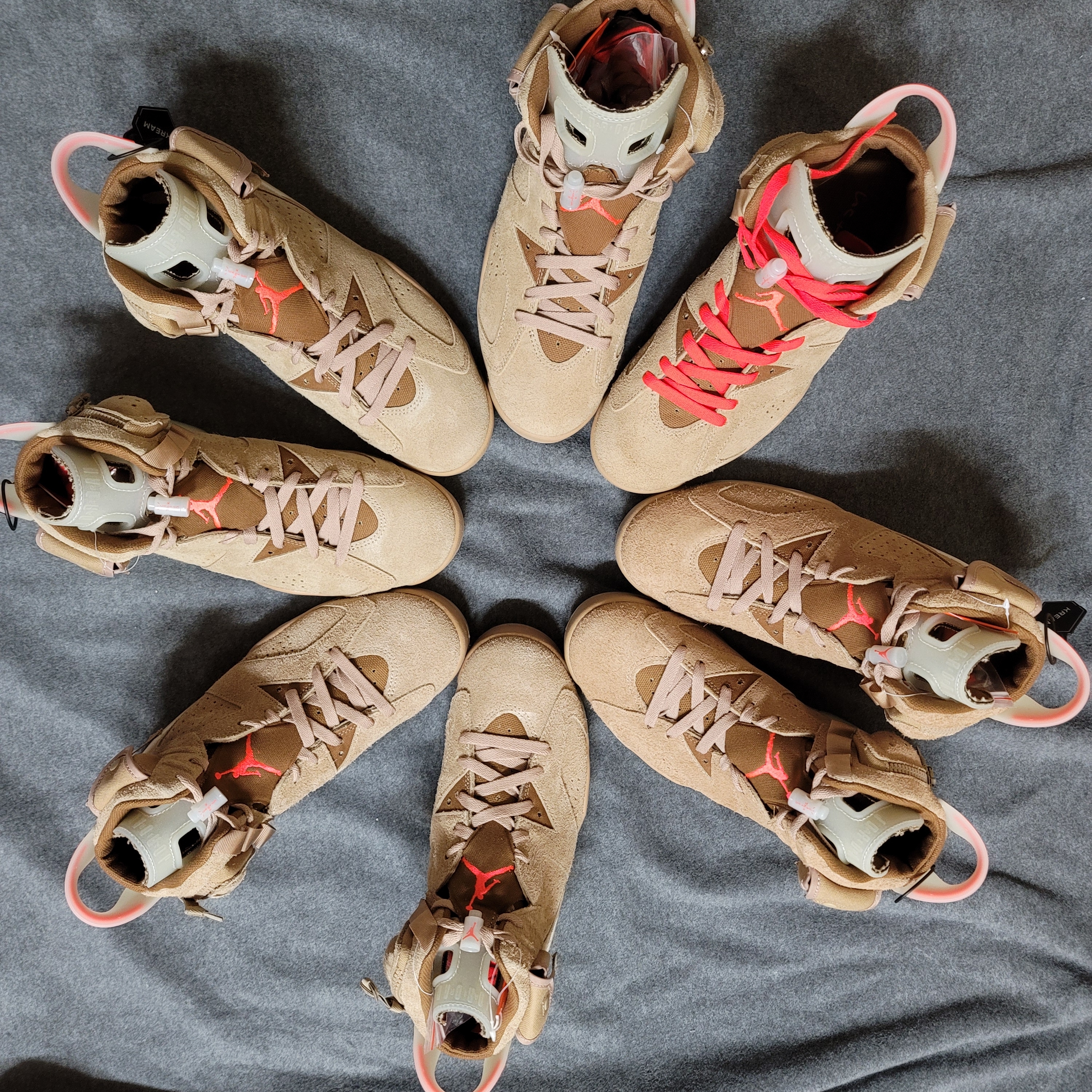Jordan 6 x Travis Scott Retro SP British Khaki 착용 스타일 - 2
