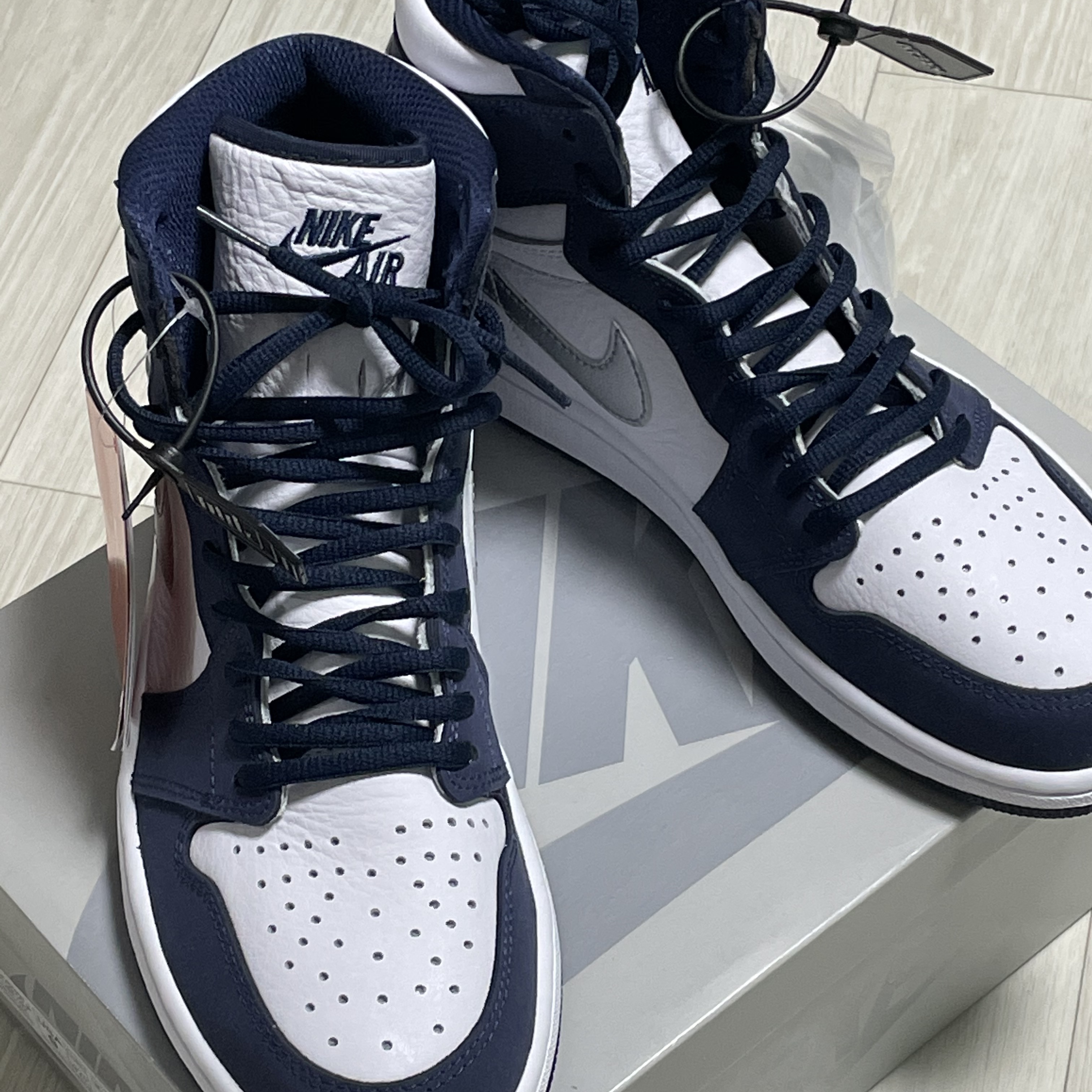 Jordan 1 Retro High OG CO.JP Midnight Navy 착용 스타일 - 2