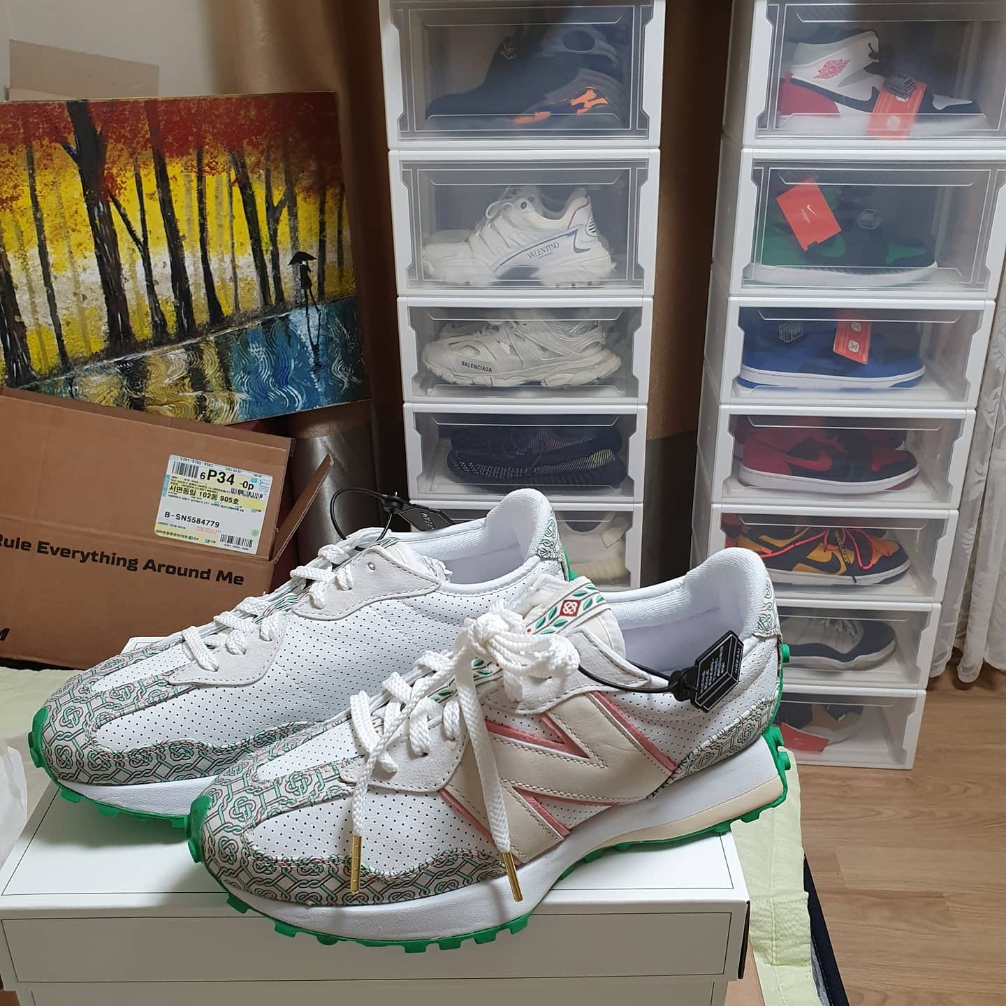 New Balance x Casablanca 327 Idealist Monogram White Green 착용 스타일 - 2