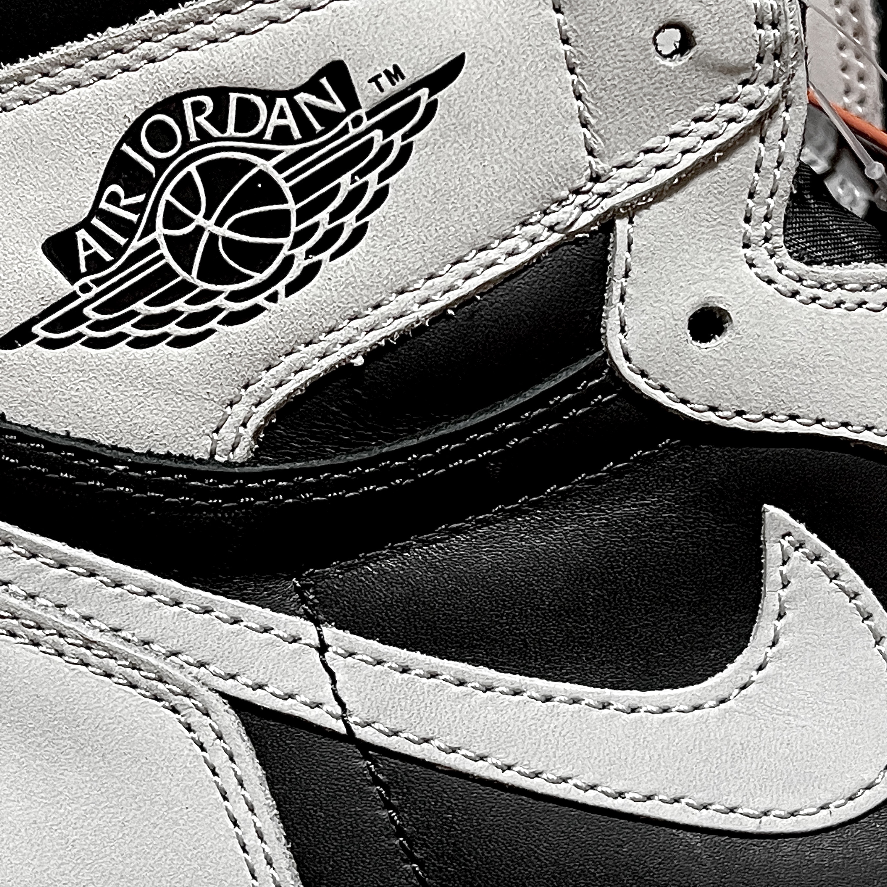 Jordan 1 Retro High OG Shadow 2.0 착용 스타일 - 1